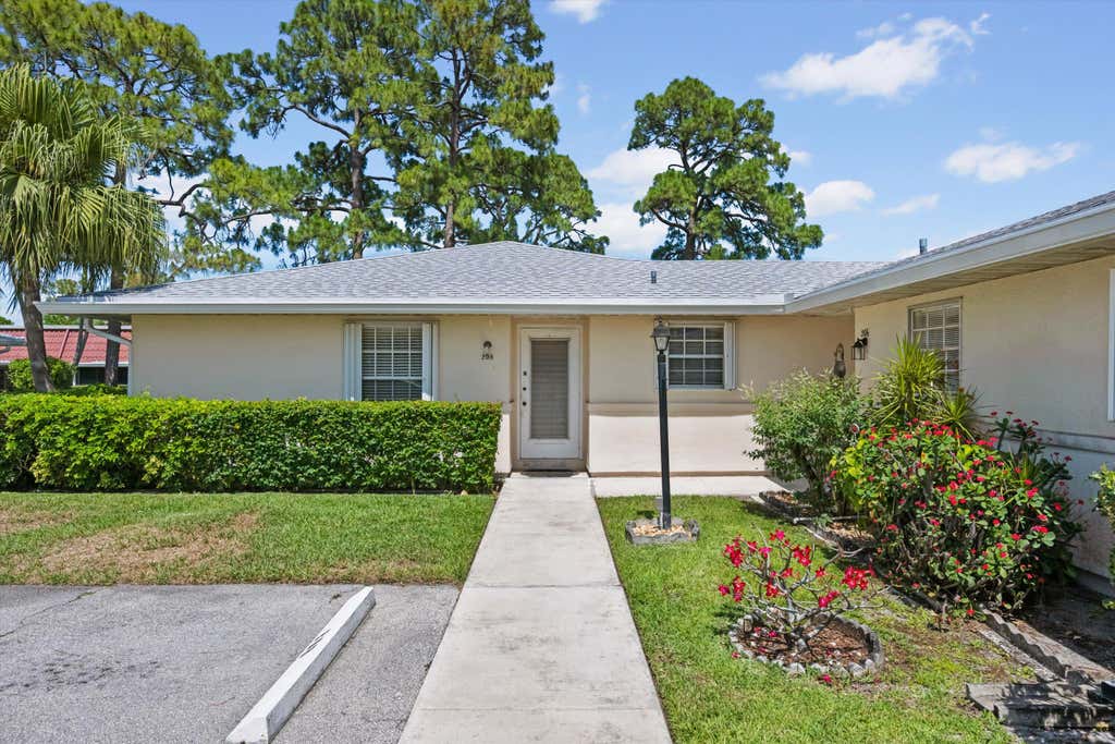 Photo of 208 Cape Cod Circle, Lake Worth, FL 33467 (MLS # R11085822)