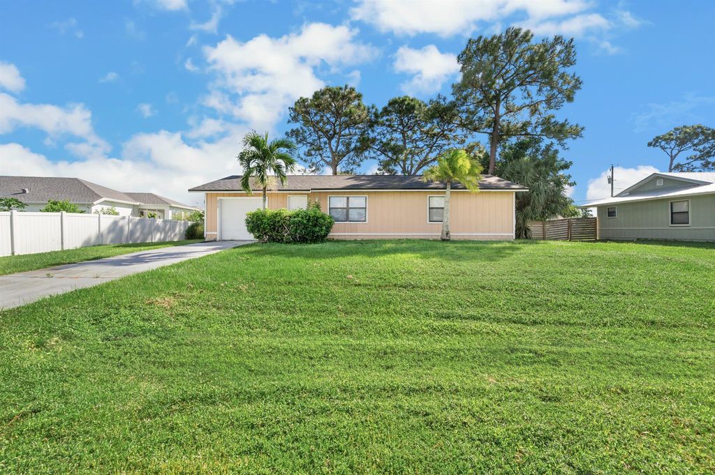 Photo of 2219 SW Franklin Street, Port Saint Lucie, FL 34953 (MLS # R11133389)