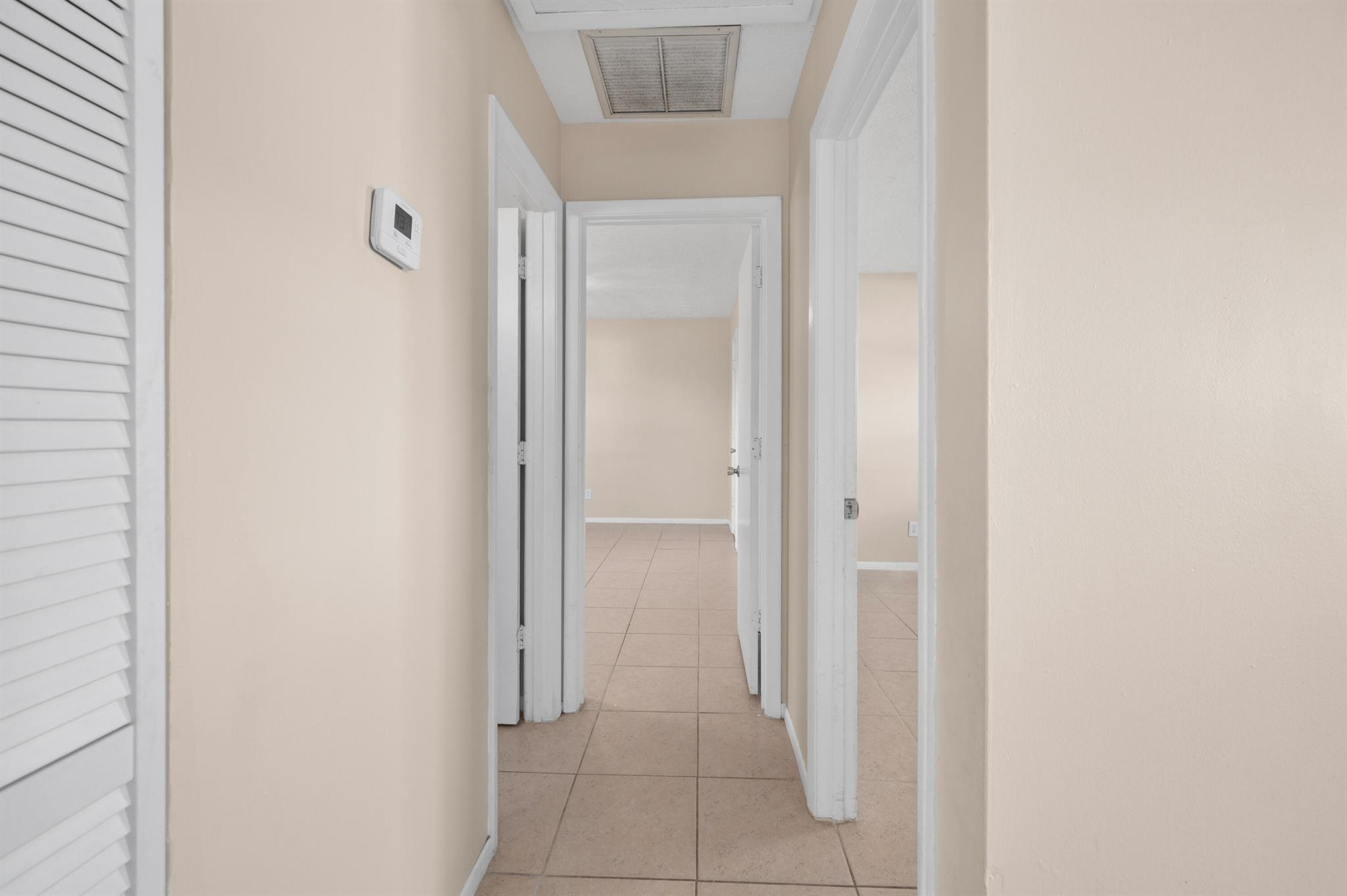 PORT ST LUCIE-SECTION 12- - Residential