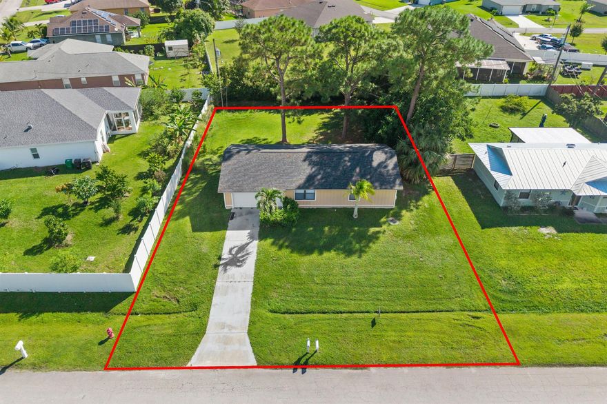 Welcome to this charming 2-bedroom, 1-bathroom home with a 1-car garage, perfectly situated in a desirable area of Port St. Lucie! This property offers convenience and comfort, making it an excellent choice for first-time homebuyers, downsizers, or investors.Located near Crosstown Parkway, you'll enjoy easy access to St. Lucie West, Tradition, I-95, and the Turnpike--ideal for commuters and those who love being close to shopping, dining, and entertainment.This home features a spacious yard provides plenty of room for outdoor living, gardening, or even future expansion.Don't miss this opportunity to own a well-located home in one of Port St. Lucie's most convenient neighborhoods!