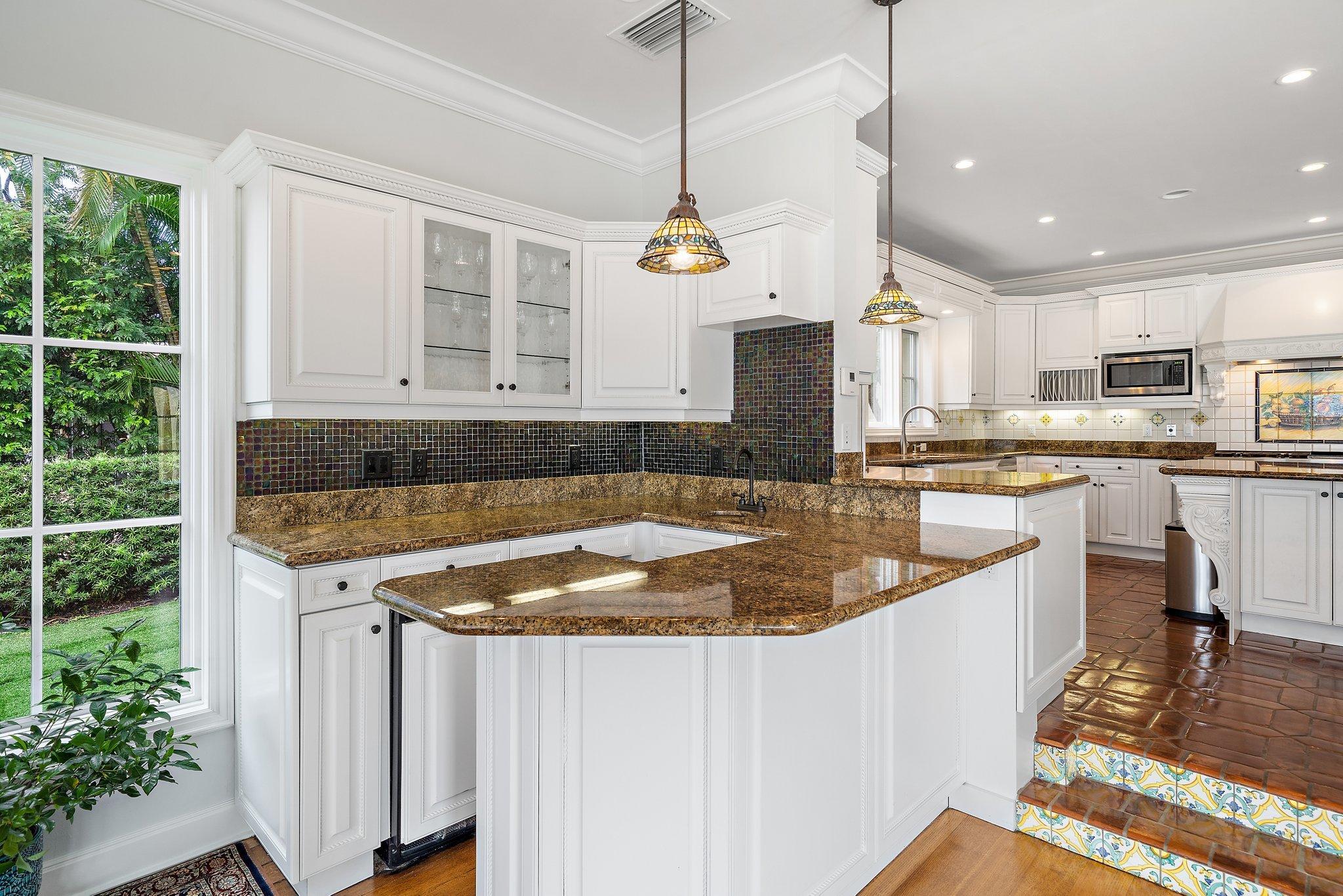 Tequesta Country Club - Residential