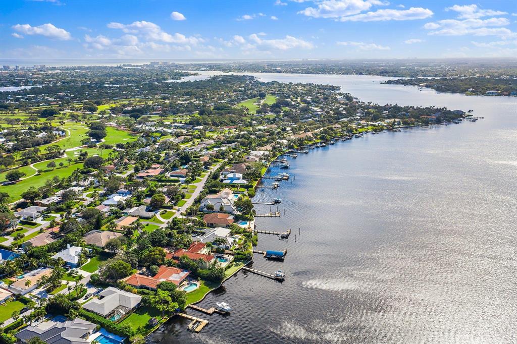 Tequesta Country Club - Residential