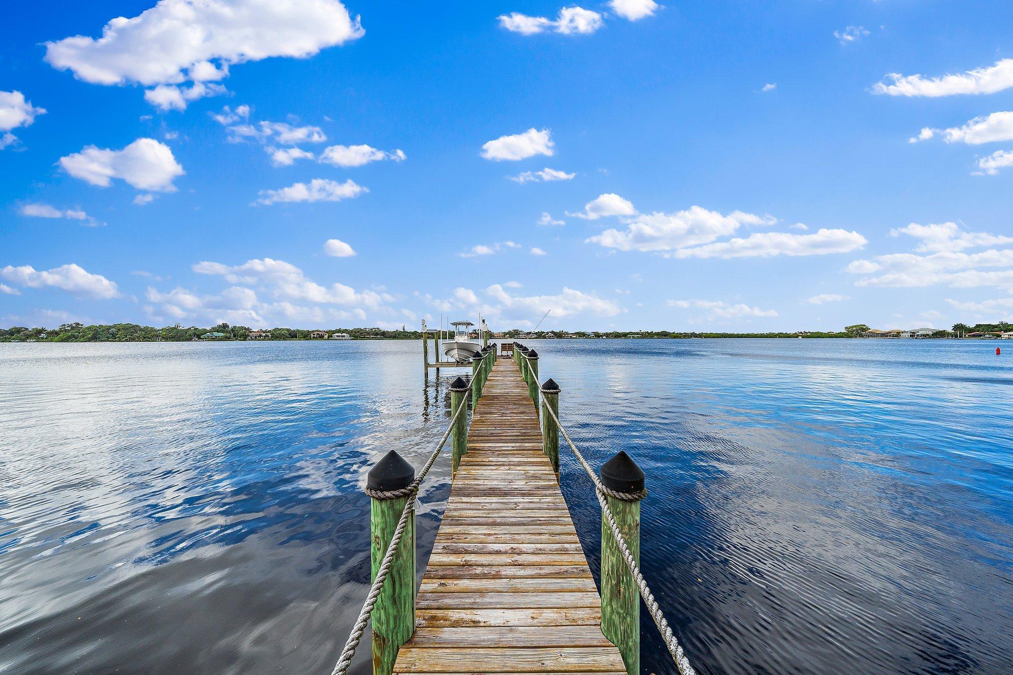 Tequesta Country Club - Residential