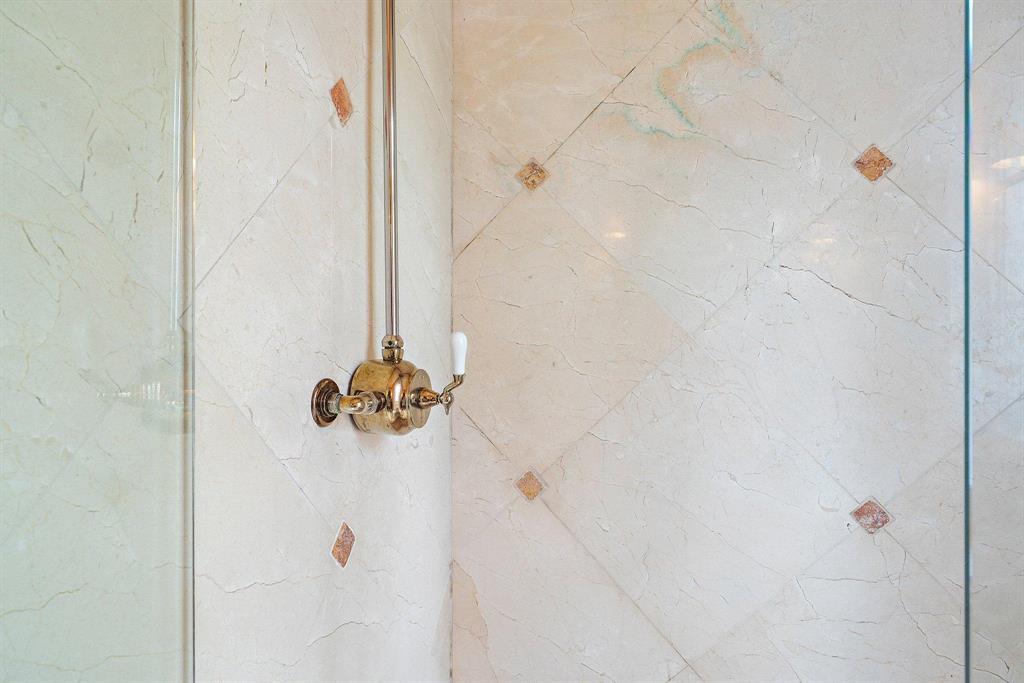 Tequesta Country Club - Residential