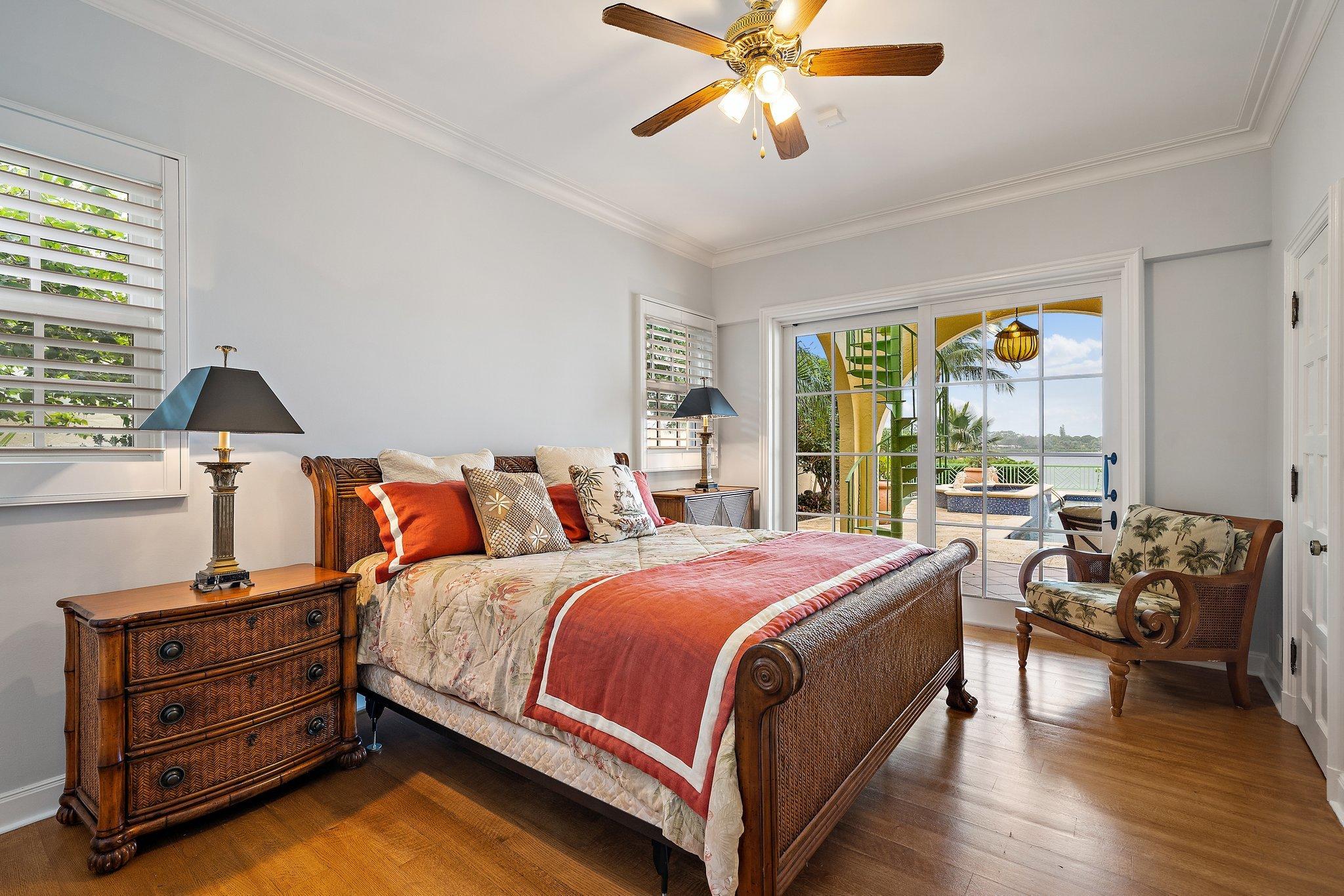 Tequesta Country Club - Residential