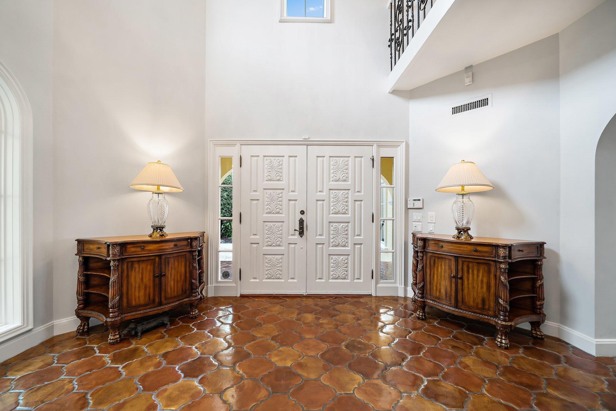 Tequesta Country Club - Residential