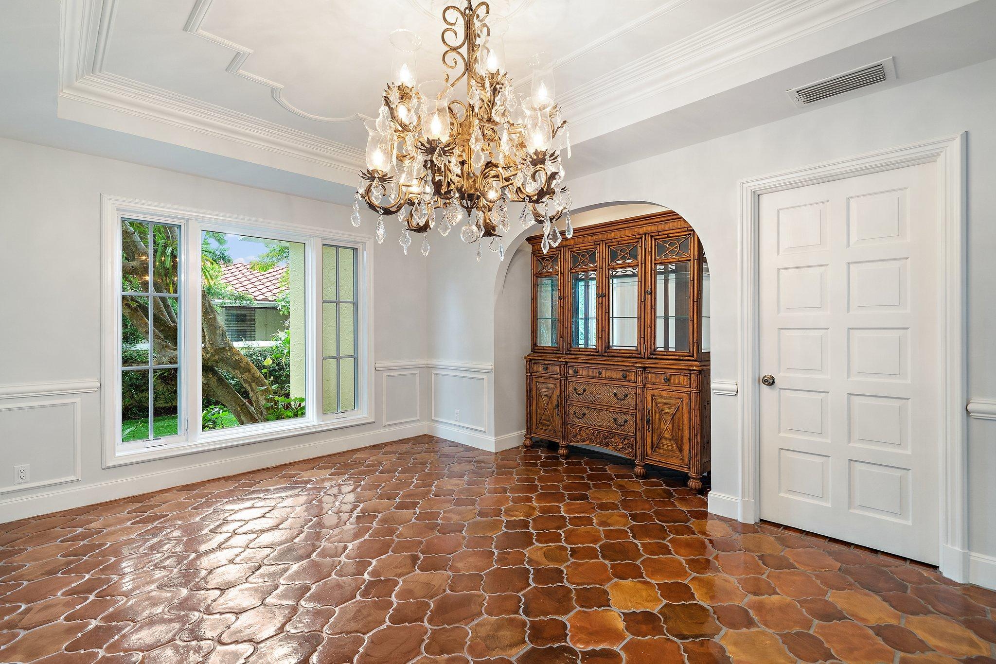 Tequesta Country Club - Residential