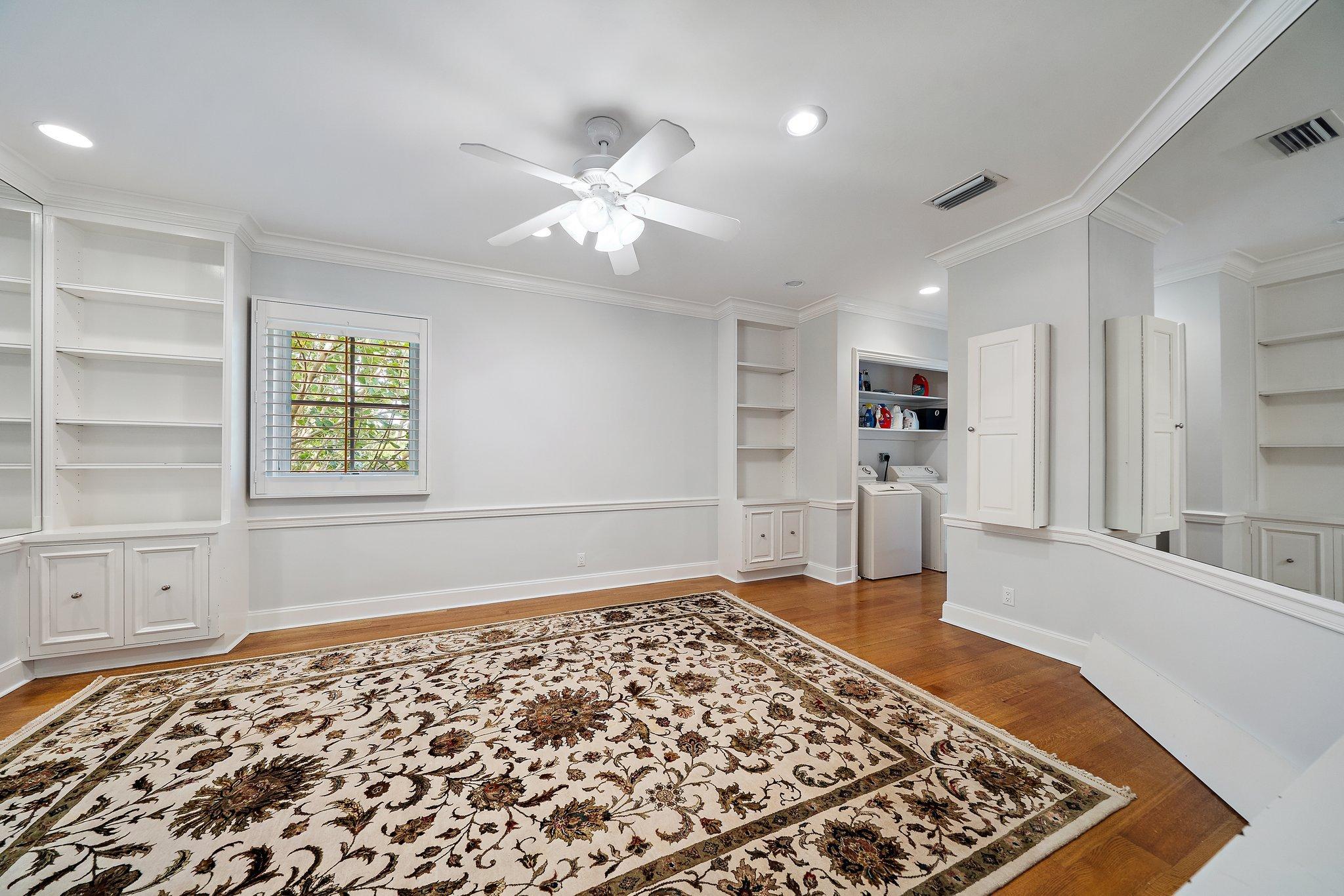 Tequesta Country Club - Residential