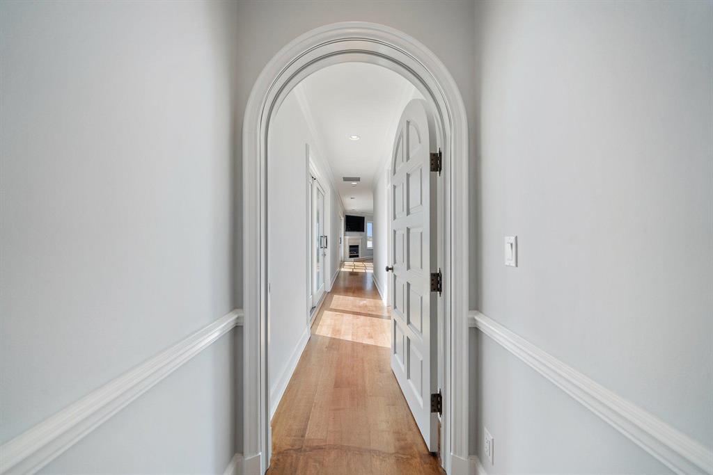 Tequesta Country Club - Residential