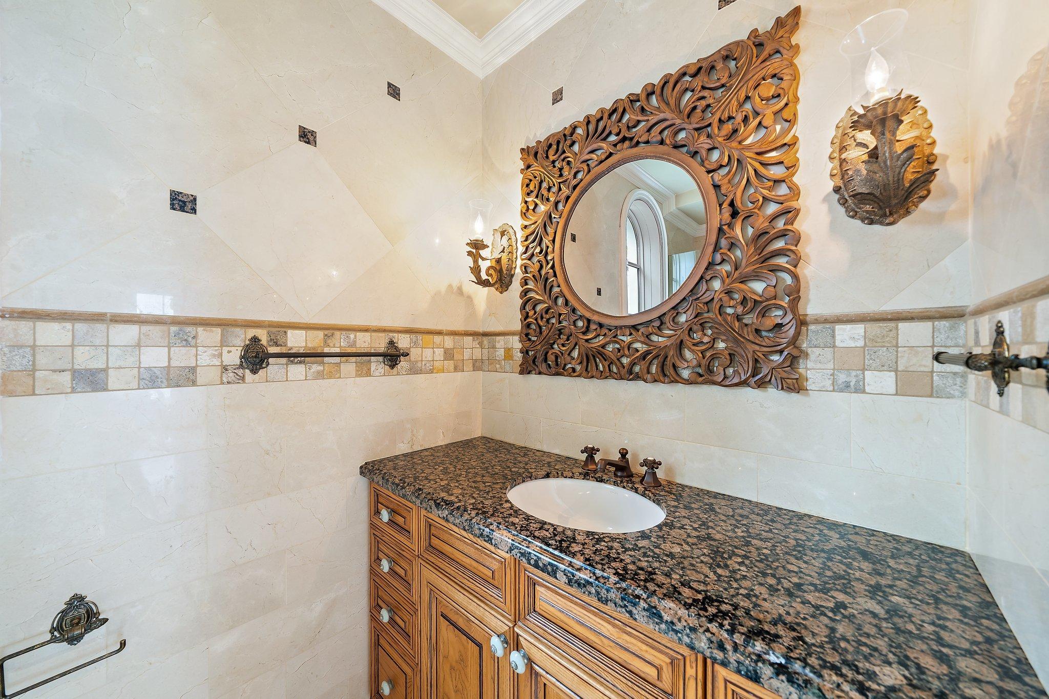 Tequesta Country Club - Residential