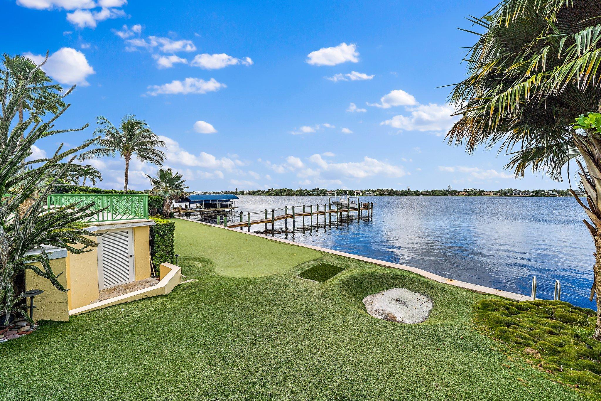 Tequesta Country Club - Residential