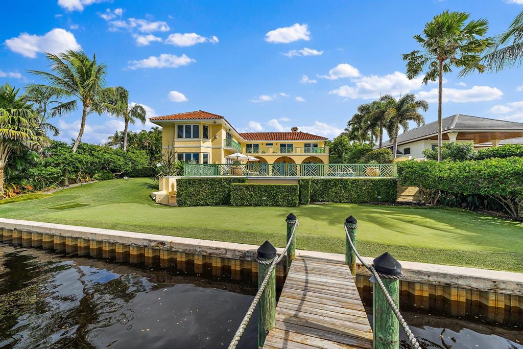 Tequesta Country Club - Residential