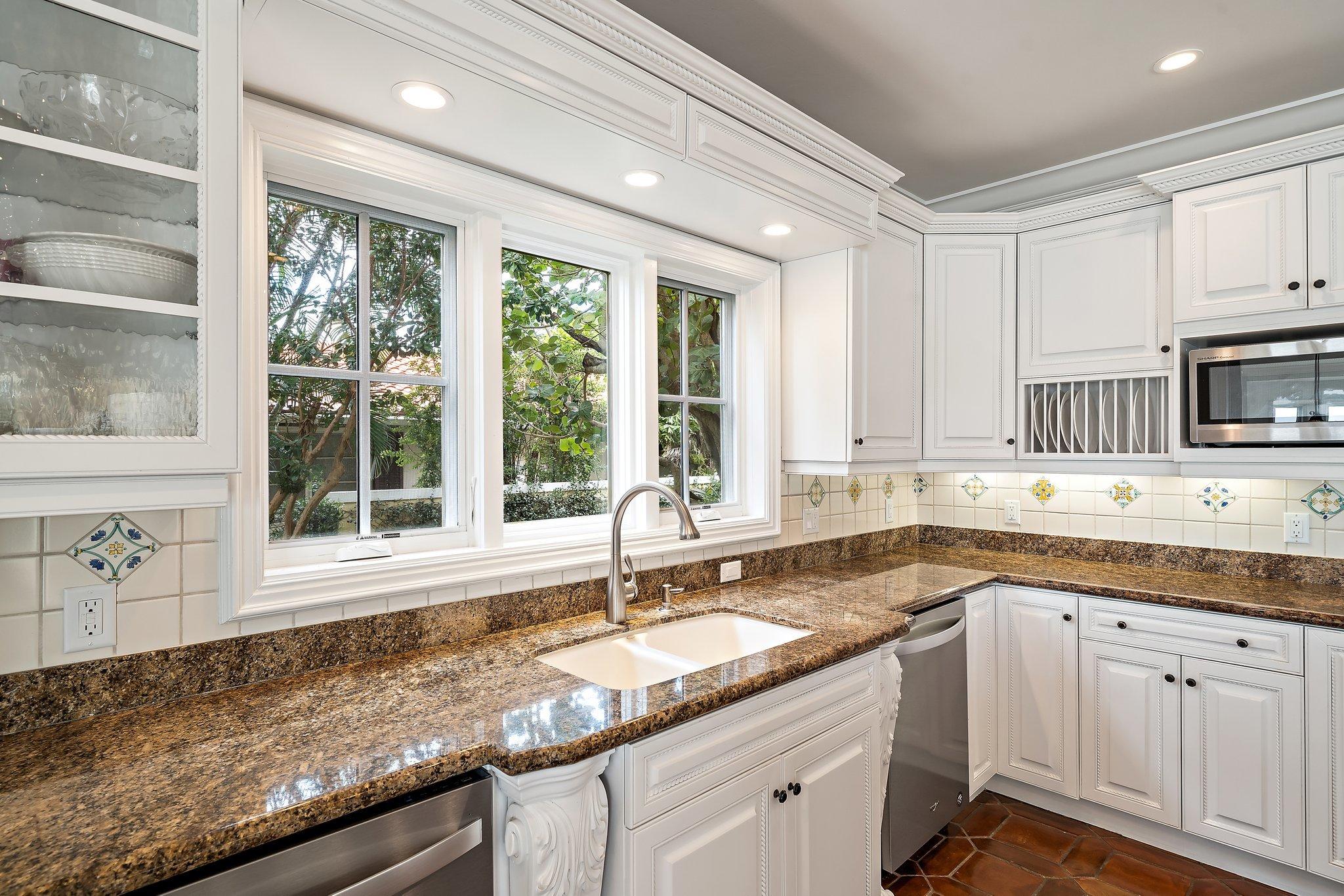 Tequesta Country Club - Residential