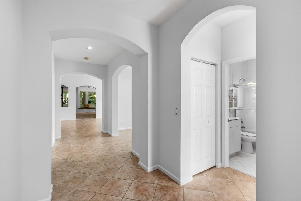 Photo of 6453 Emerald Breeze Way, Boynton Beach, FL 33437 (MLS # B26029077)
