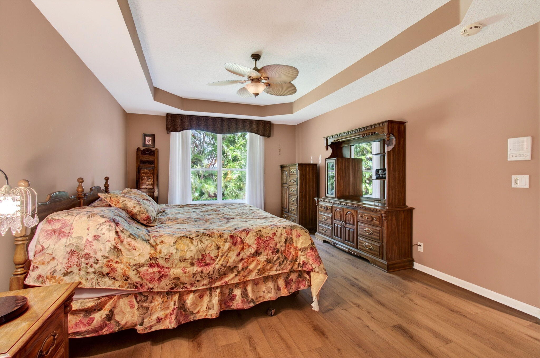 CORAL LAKES - Residential