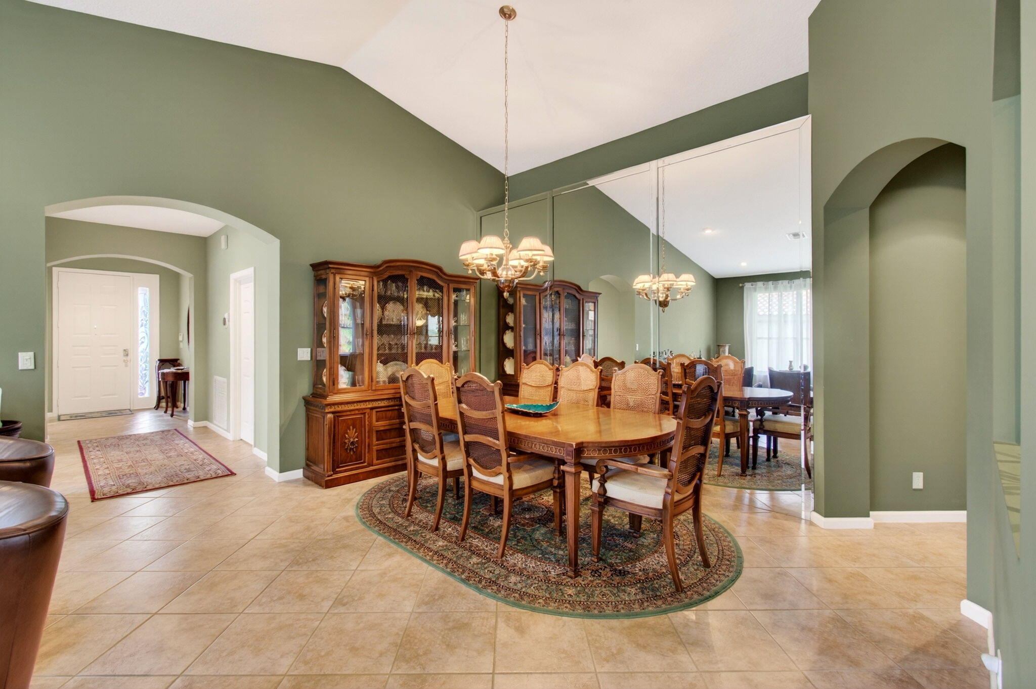CORAL LAKES - Residential