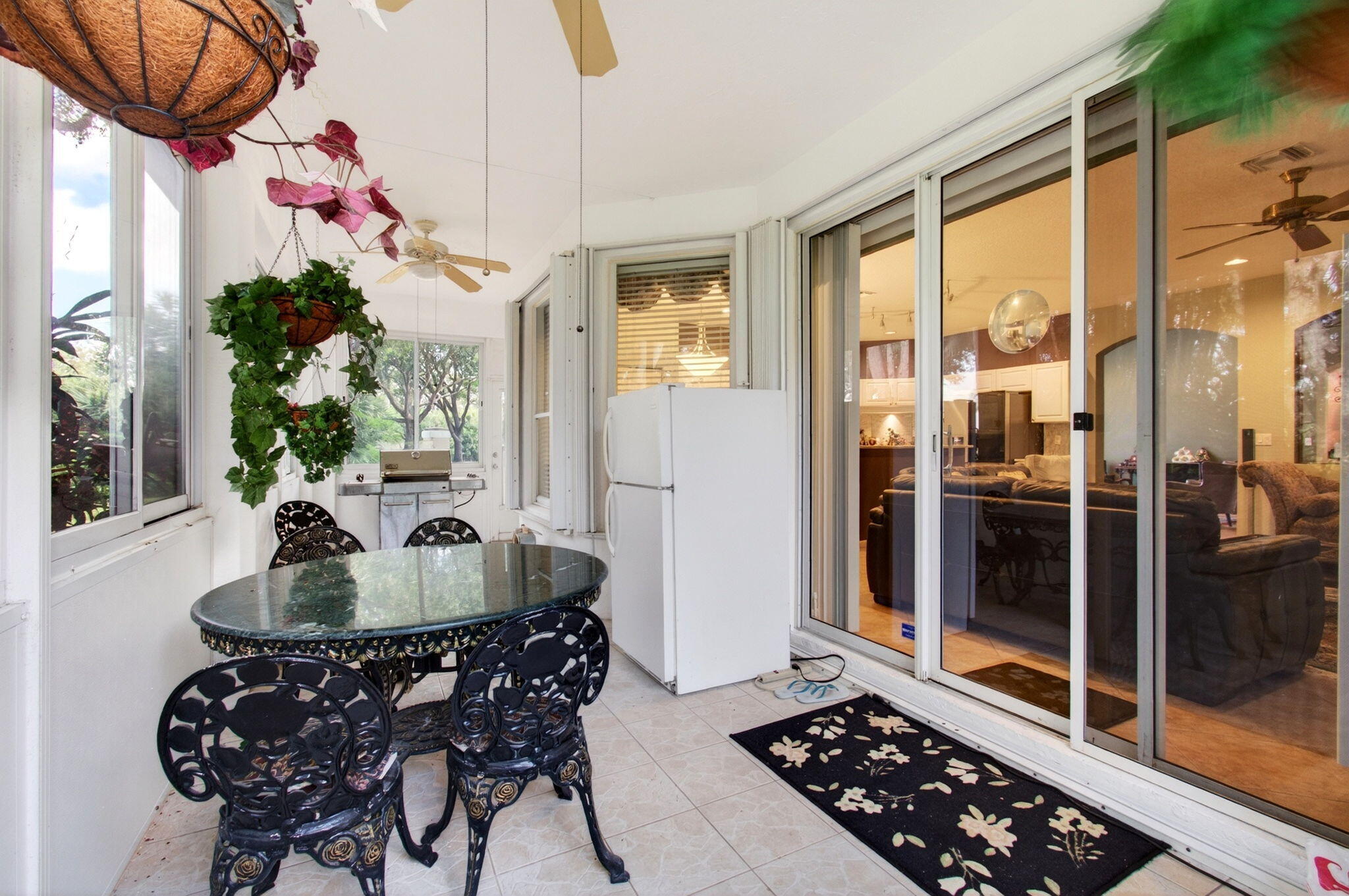 CORAL LAKES - Residential