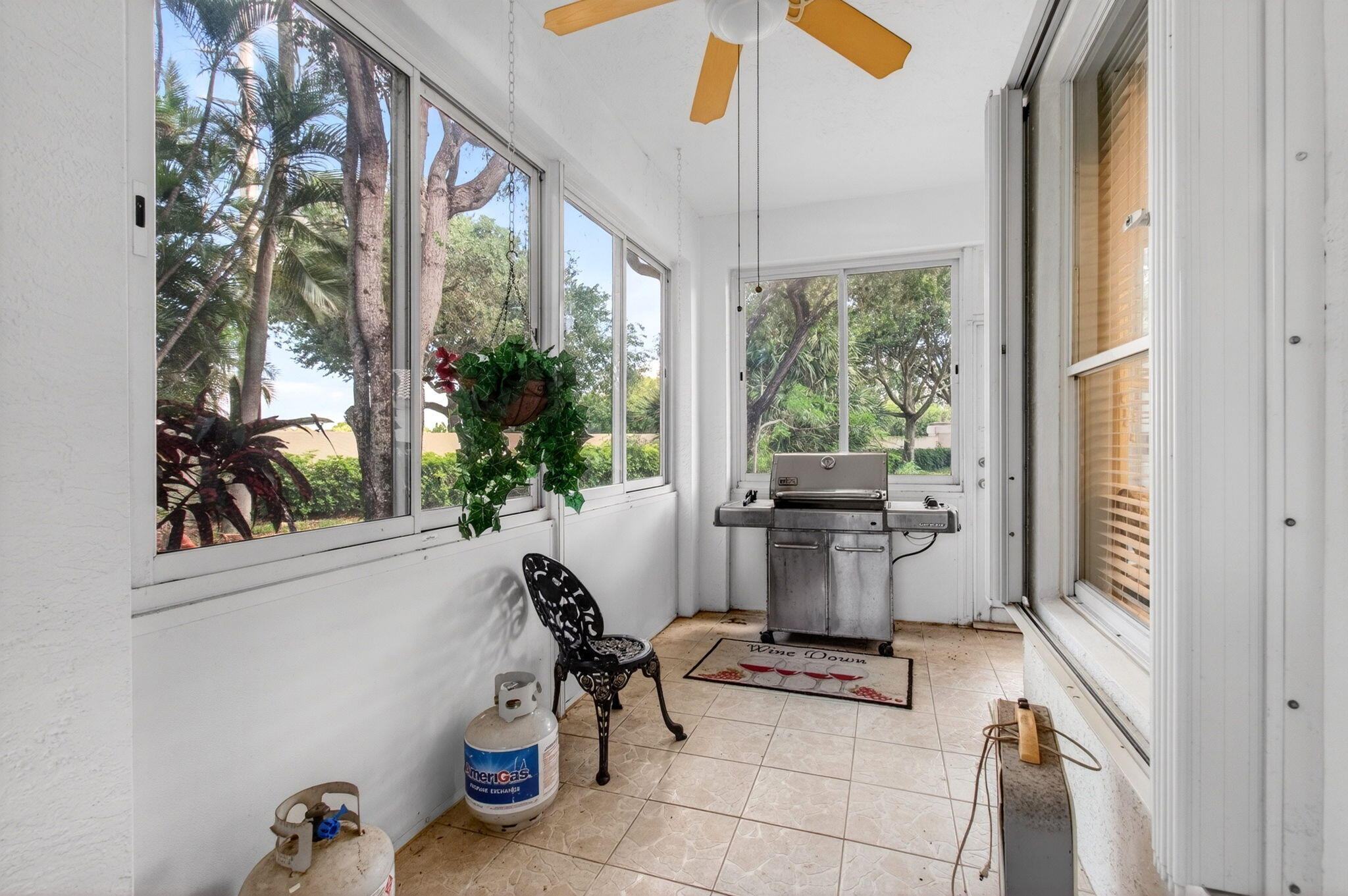 CORAL LAKES - Residential