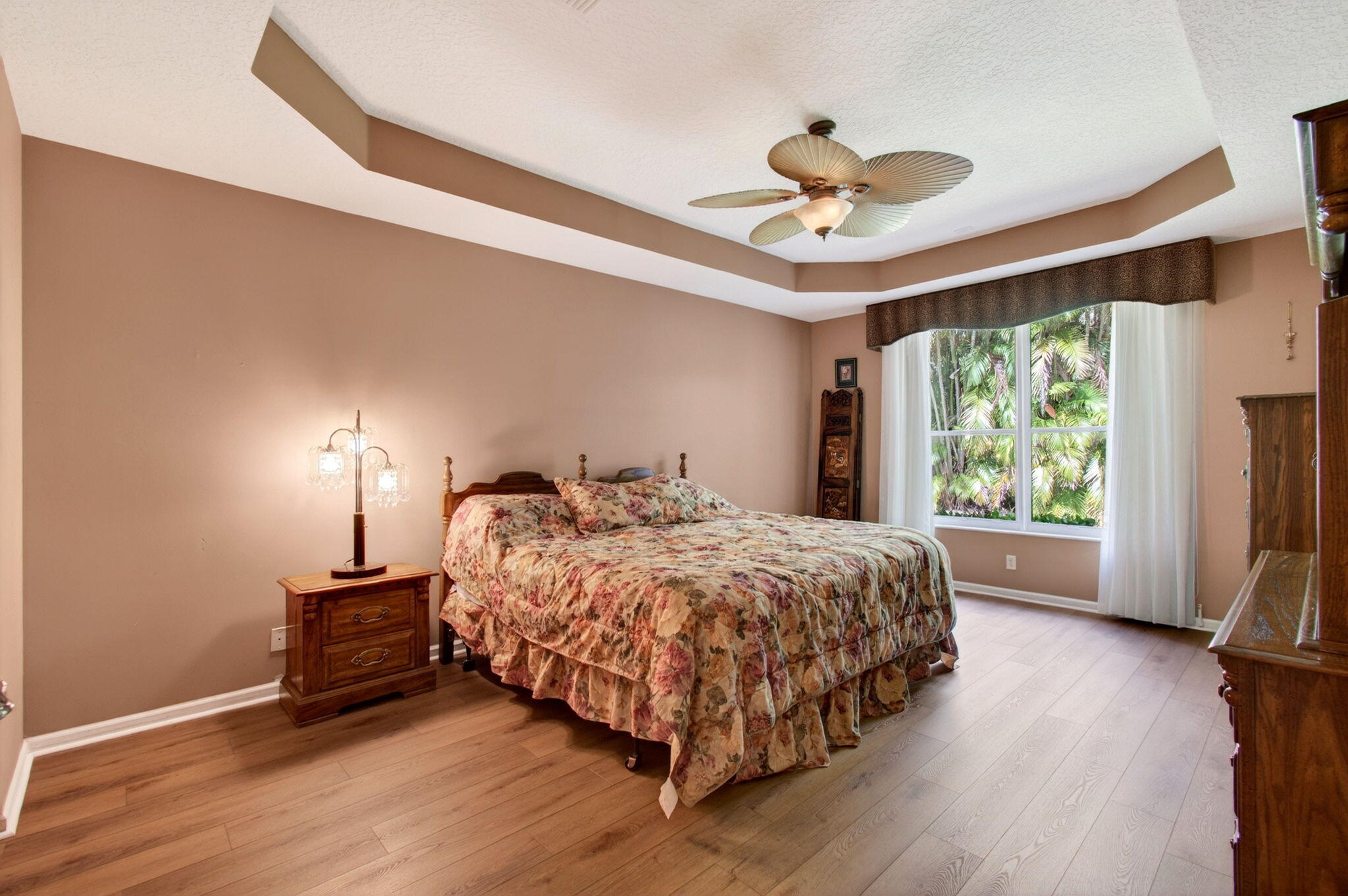 CORAL LAKES - Residential