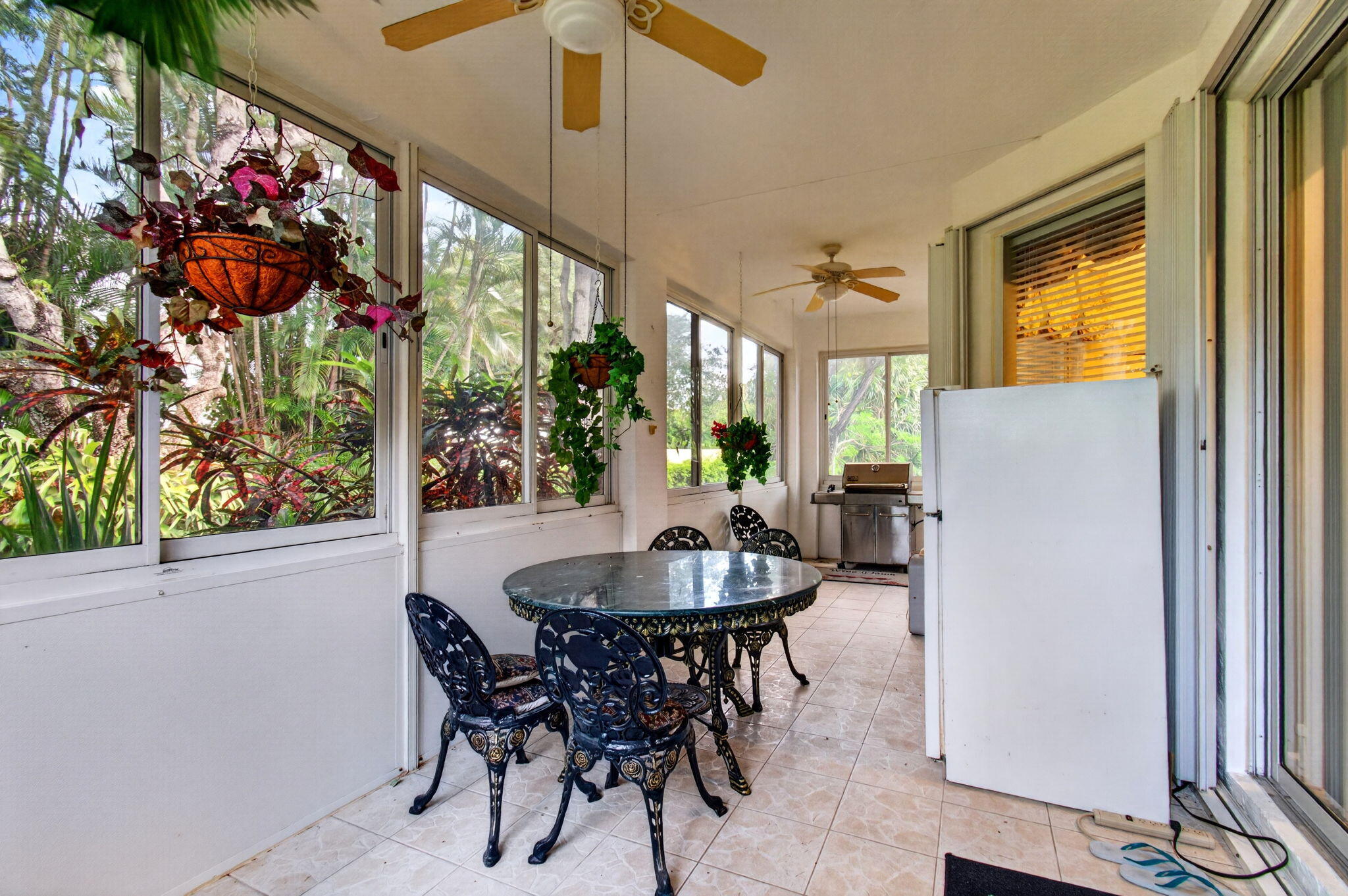 CORAL LAKES - Residential