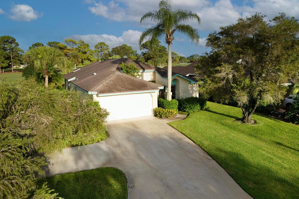 Photo of 13258 Touchstone Place, Palm Beach Gardens, FL 33418 (MLS # R11121184)