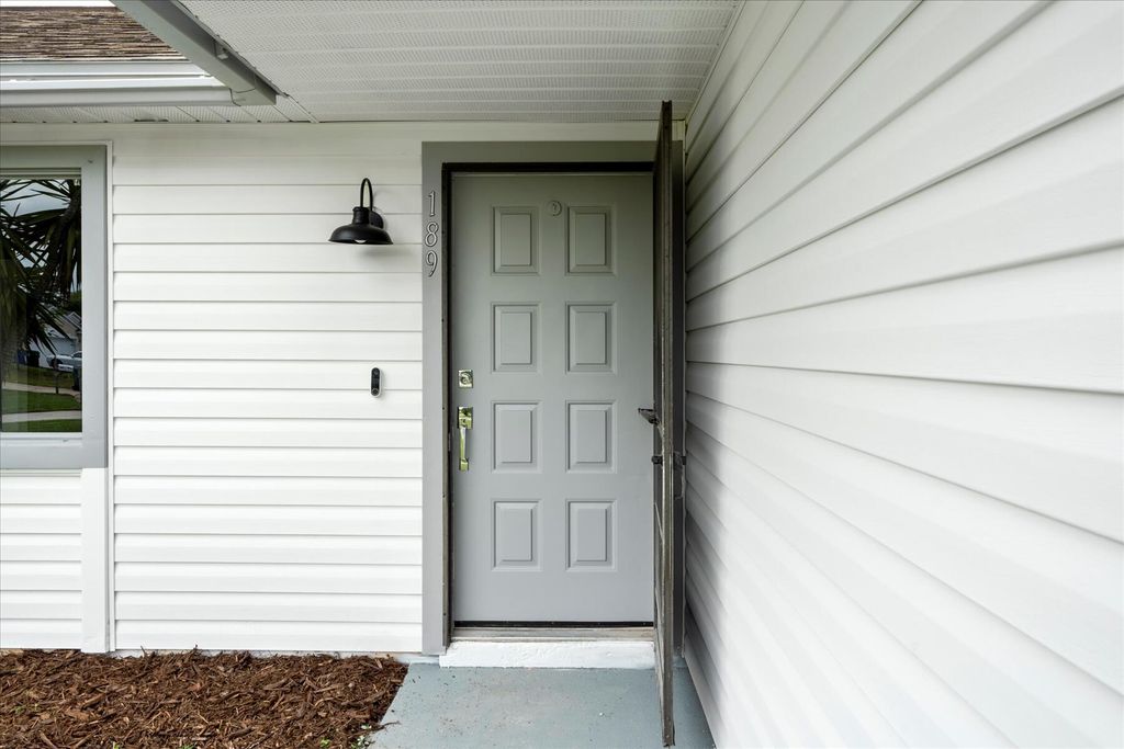 Photo of 189 Mabry Street, Sebastian, FL 32958 (MLS # R11006467)