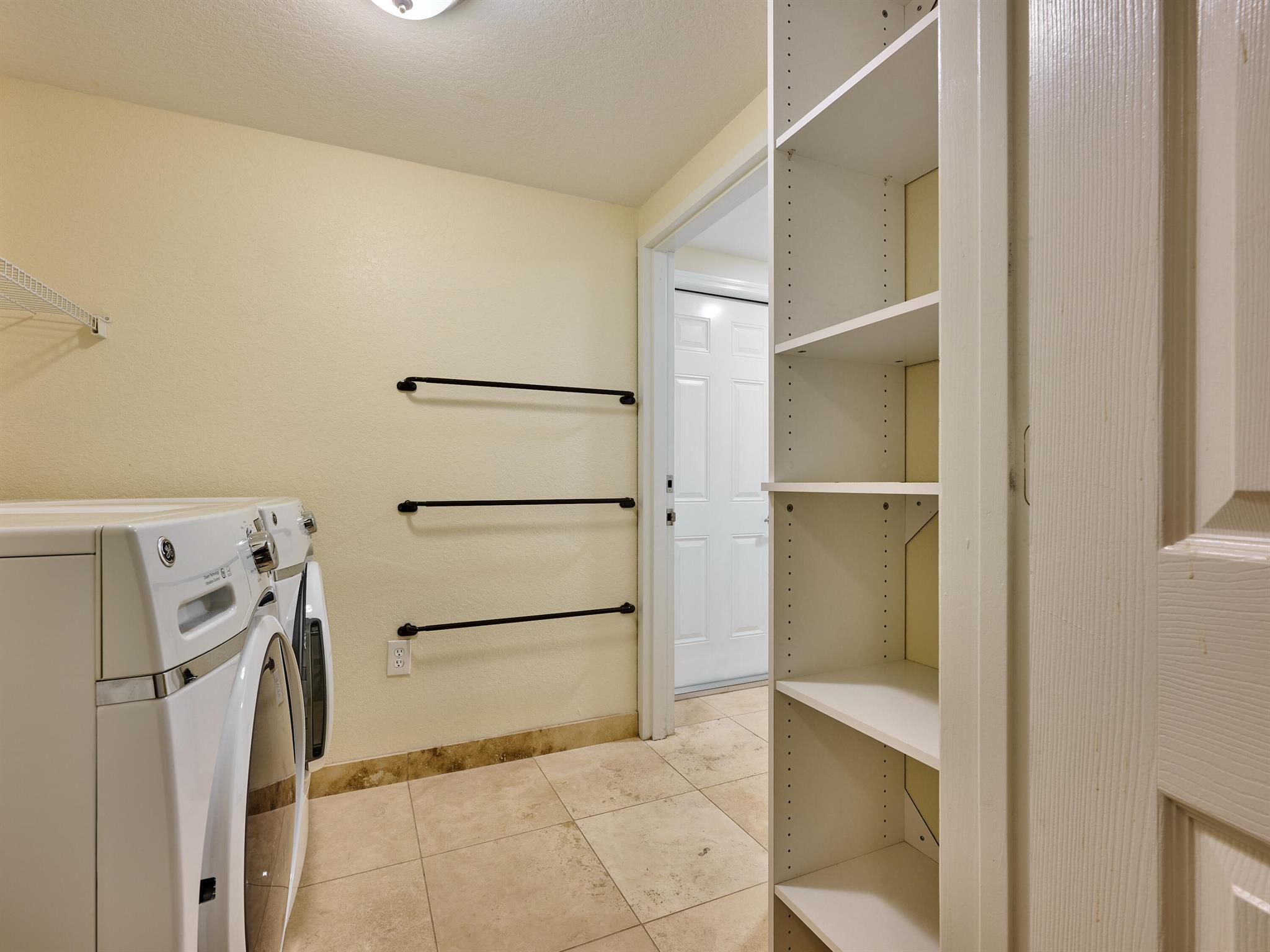 CYPRESS POINTE AT CORAL S - Residential