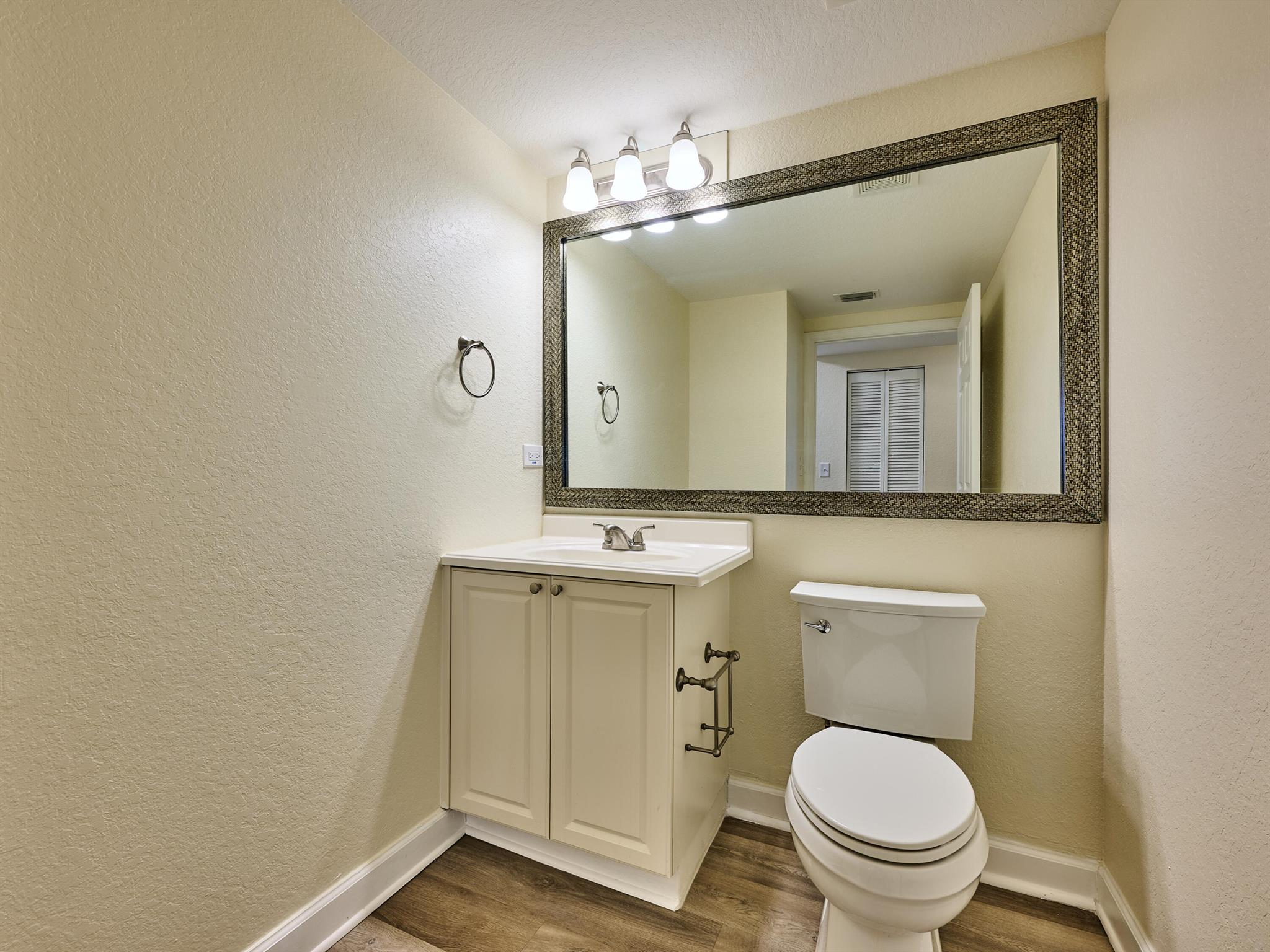 CYPRESS POINTE AT CORAL S - Residential