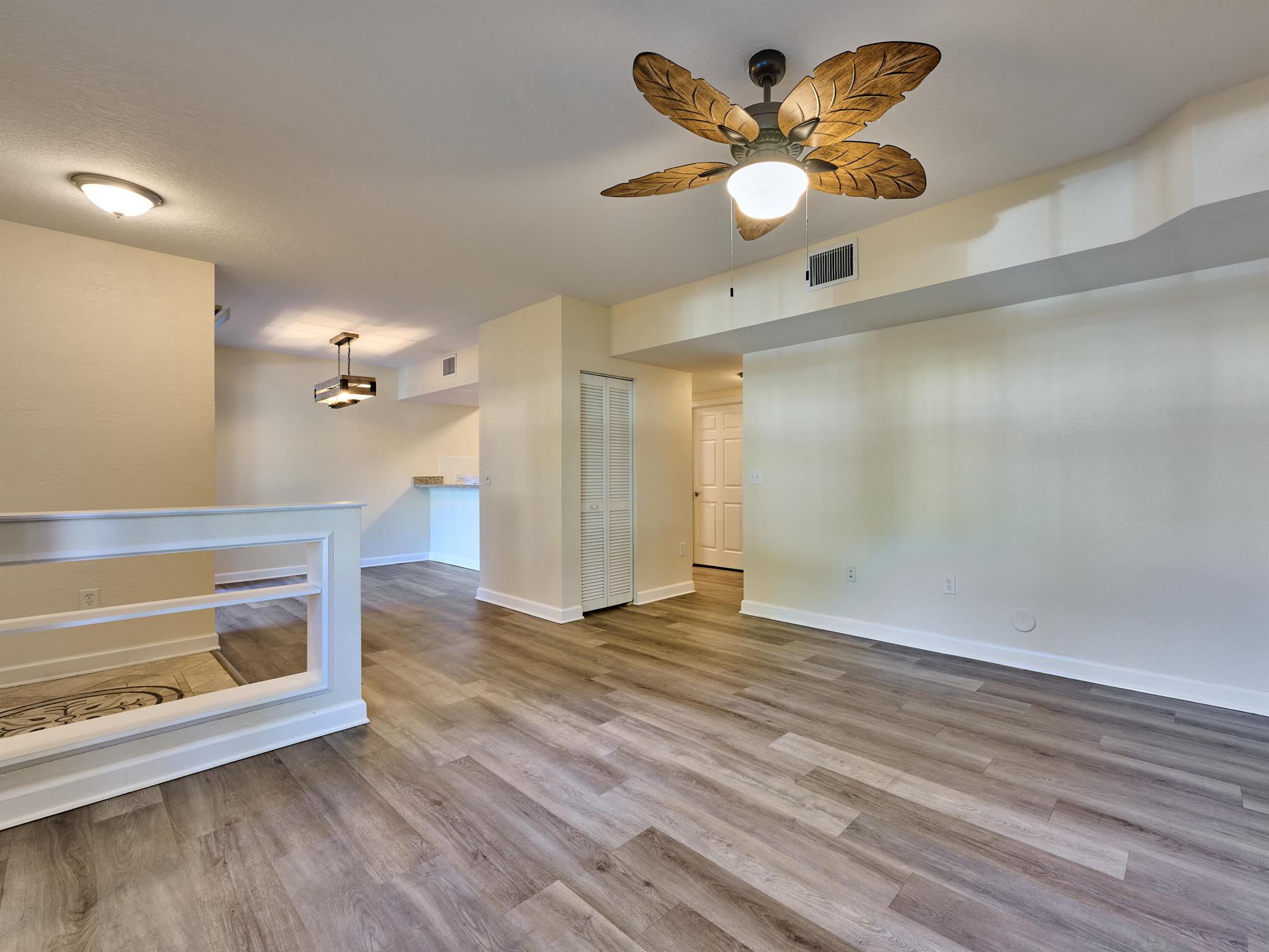 CYPRESS POINTE AT CORAL S - Residential