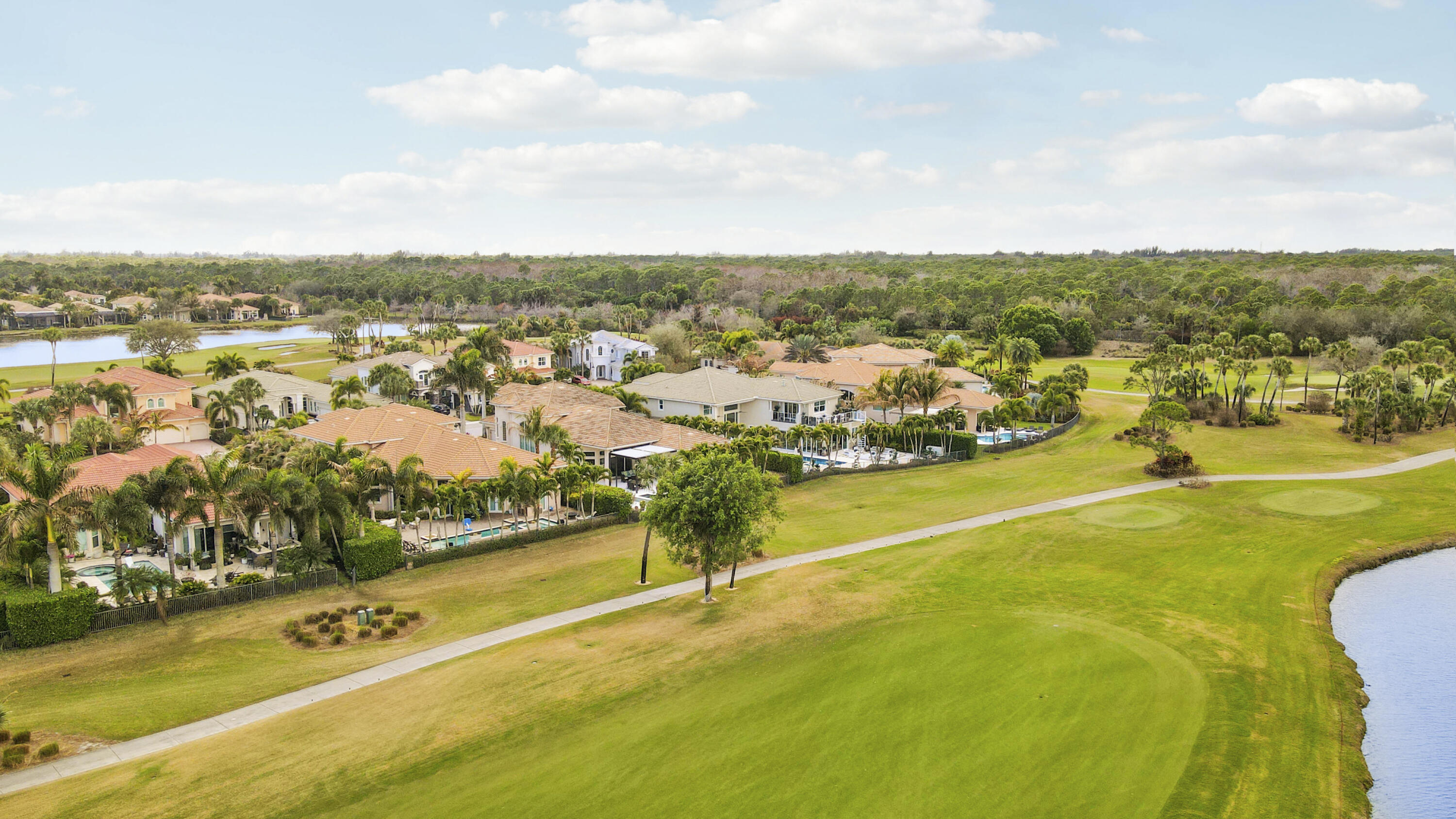 JUPITER COUNTRY CLUB - Residential