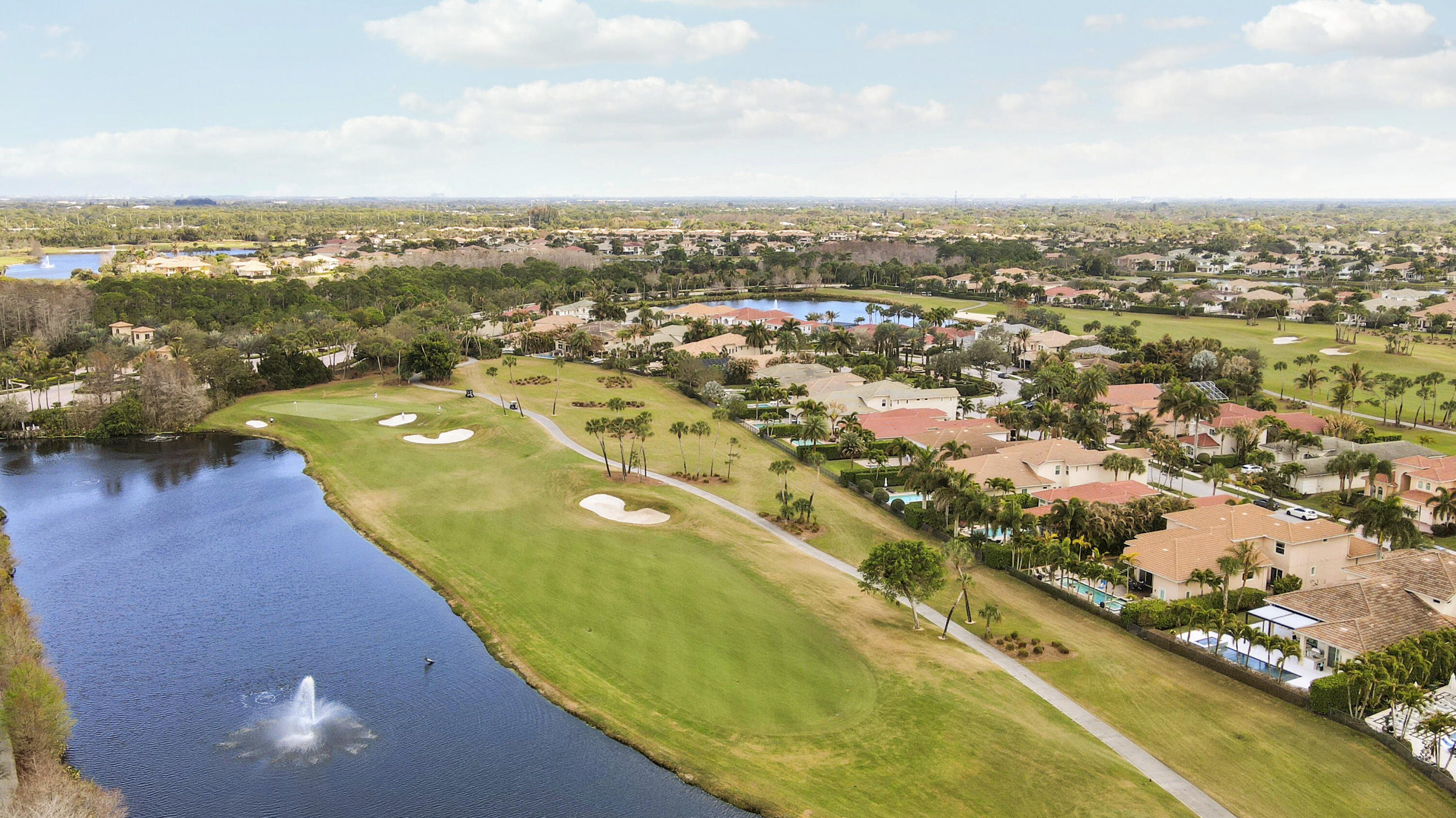 JUPITER COUNTRY CLUB - Residential