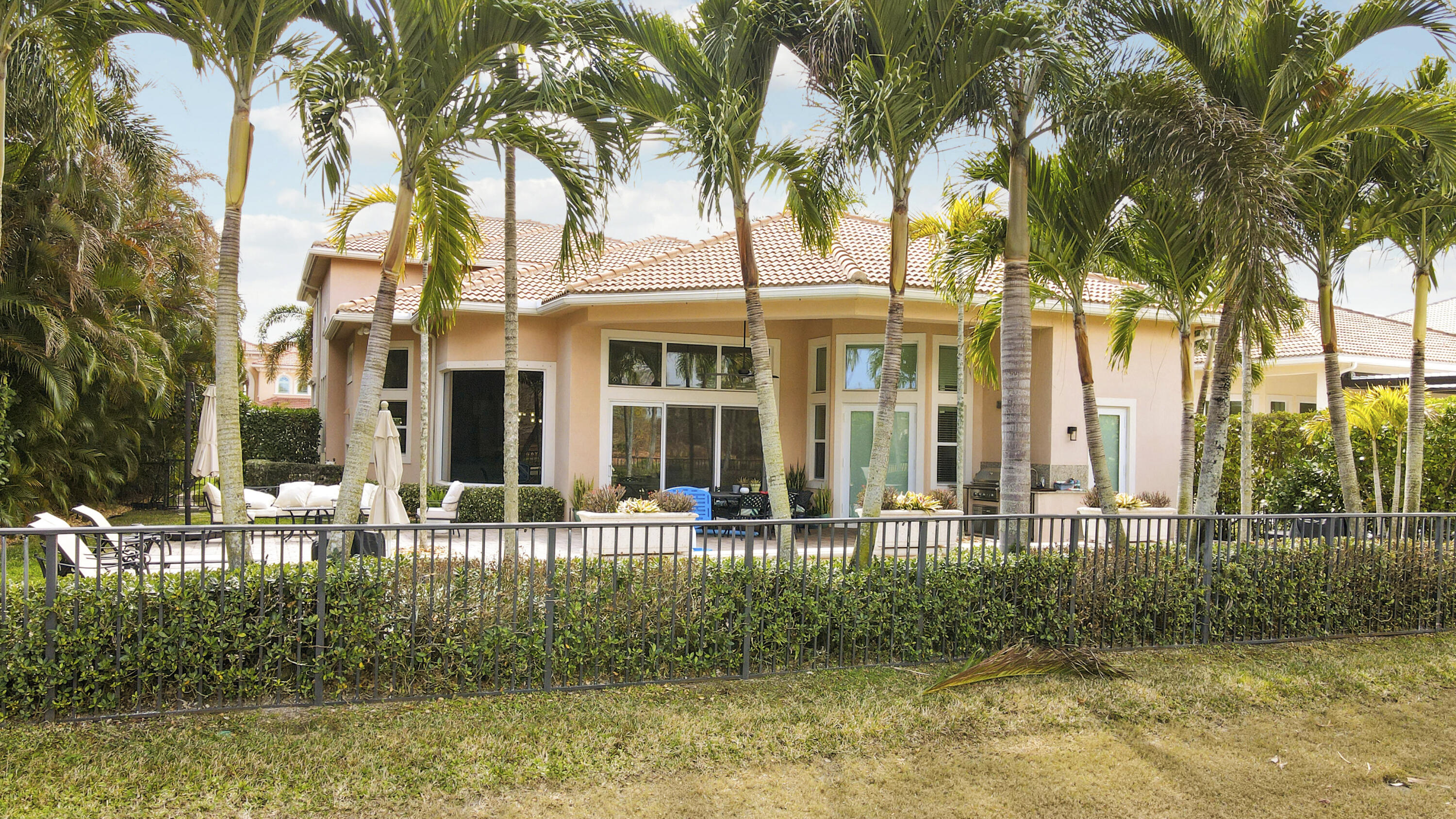 JUPITER COUNTRY CLUB - Residential