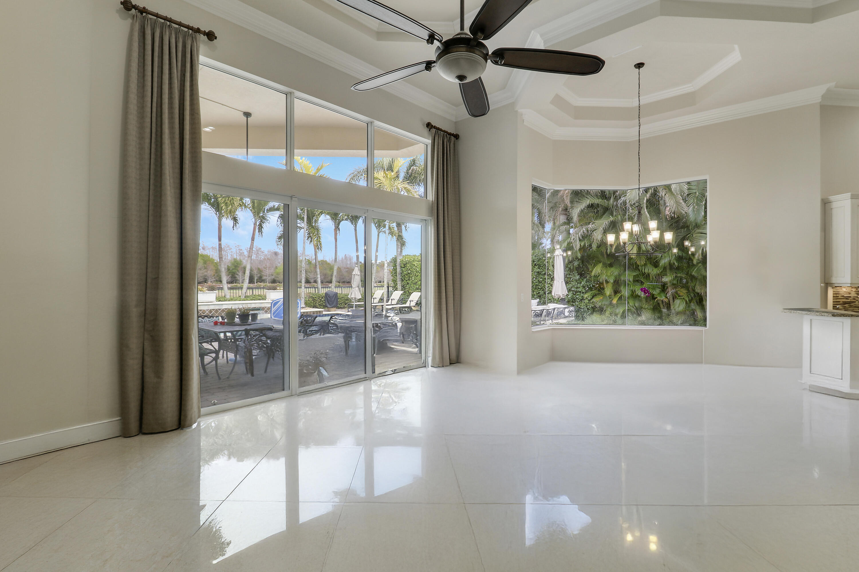 JUPITER COUNTRY CLUB - Residential