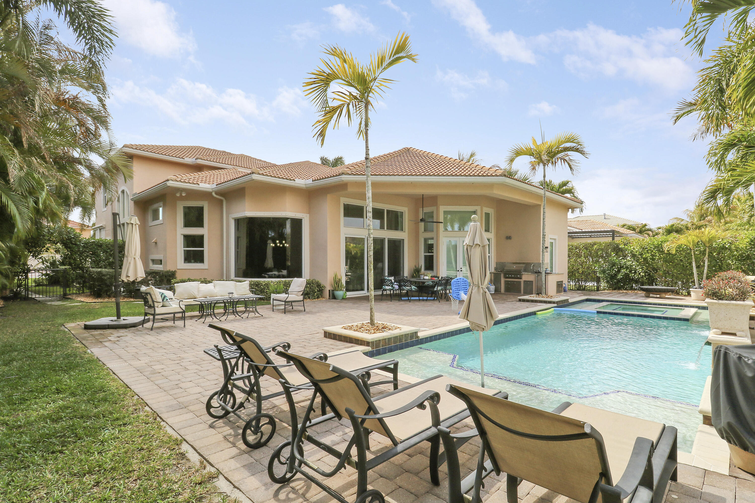JUPITER COUNTRY CLUB - Residential