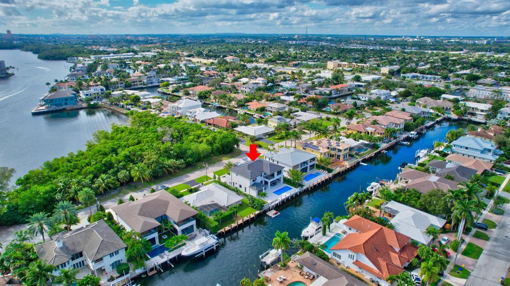 Lake Rogers Isle - Residential