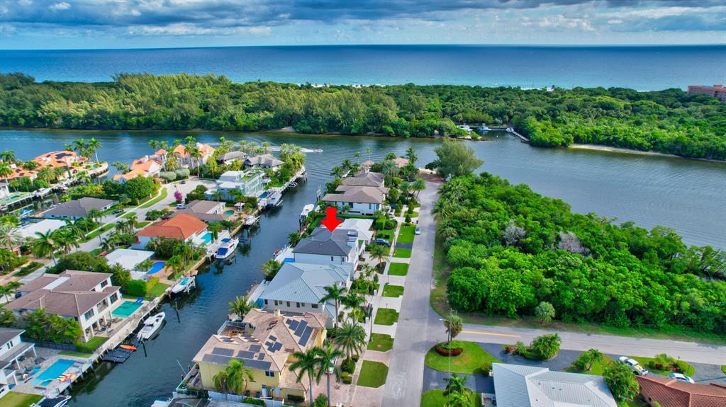 Lake Rogers Isle - Residential