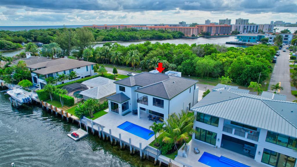 Lake Rogers Isle - Residential