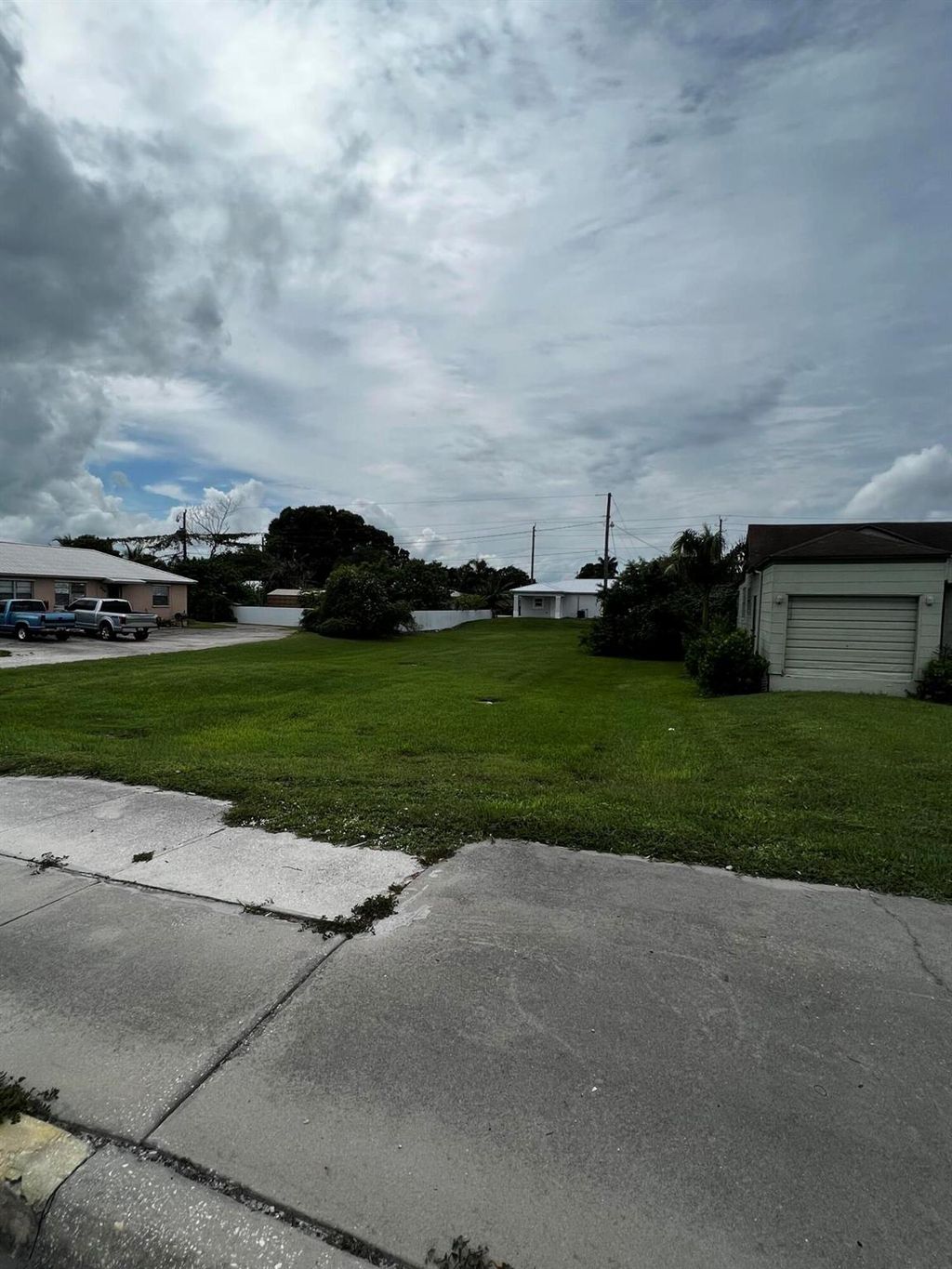 Photo of 934 N Main Street, Belle Glade, FL 33430 (MLS # R10927419)