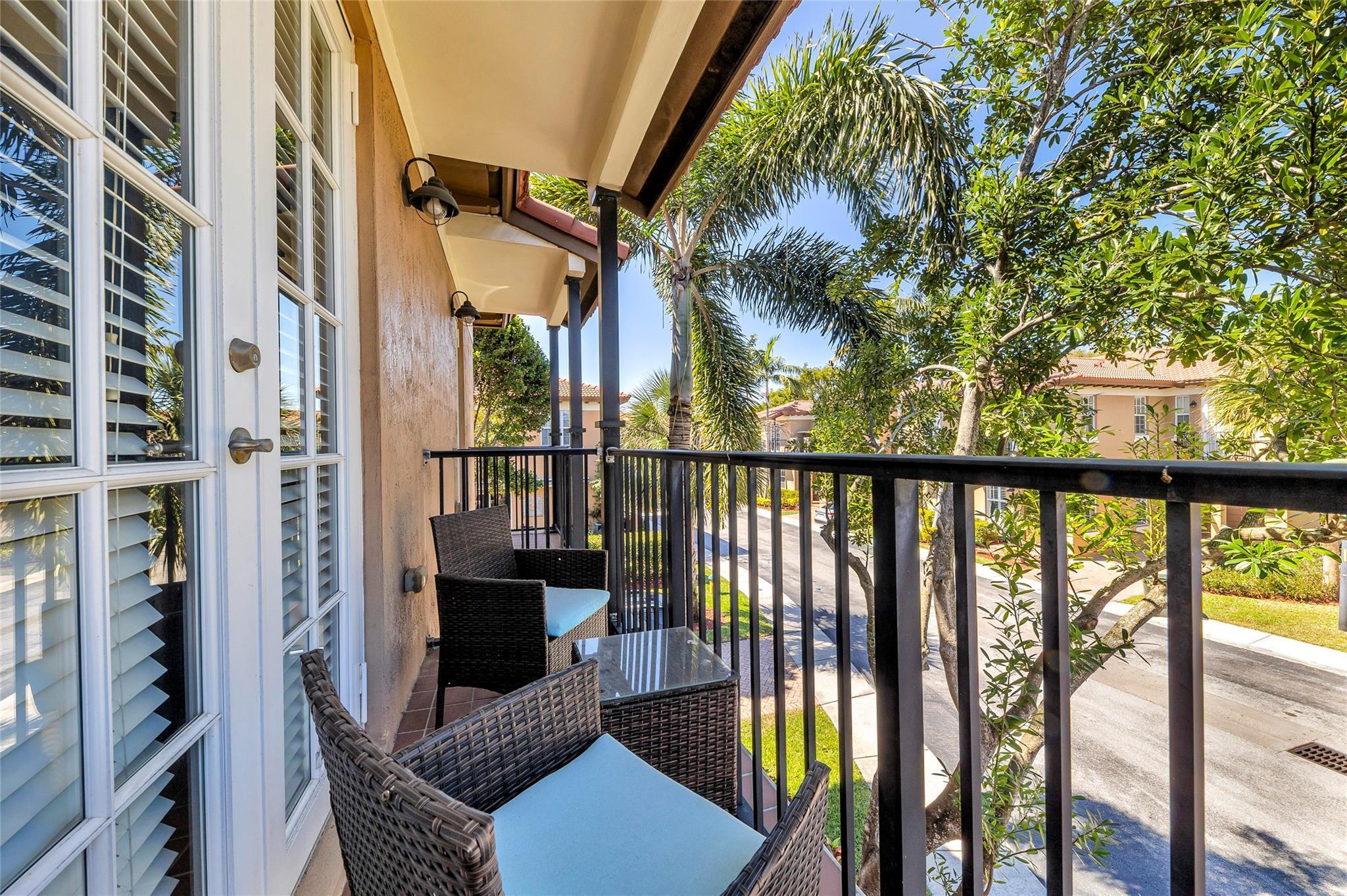 Julia Gardens - Residential Lease