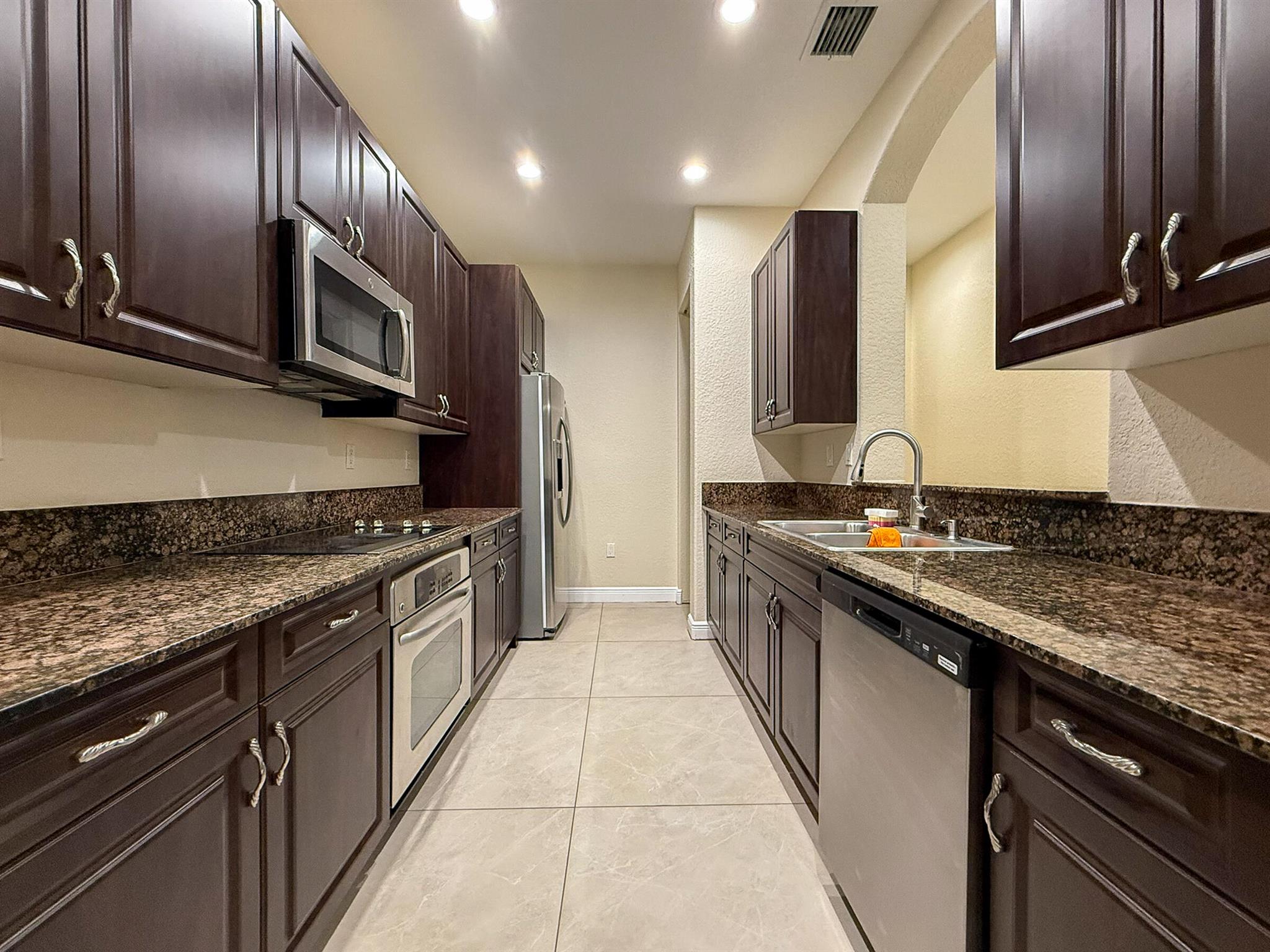 Julia Gardens - Residential Lease