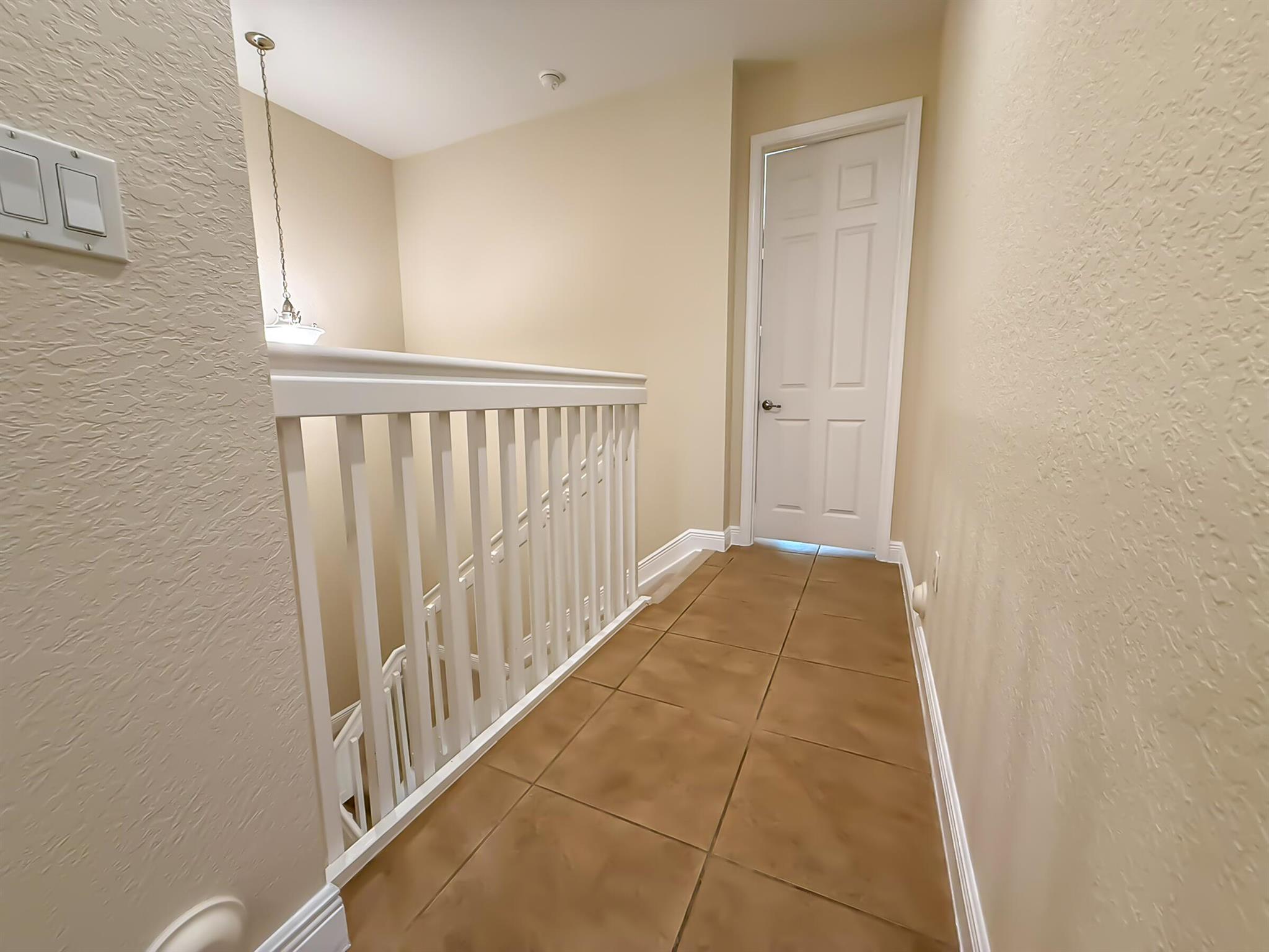 Julia Gardens - Residential Lease
