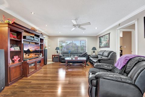 A home in Deerfield Beach