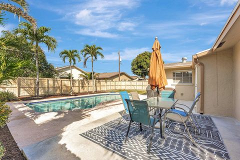 A home in Deerfield Beach