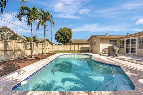 A home in Deerfield Beach