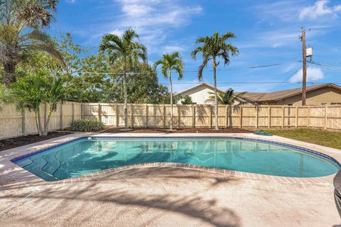 A home in Deerfield Beach