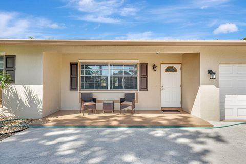 A home in Deerfield Beach