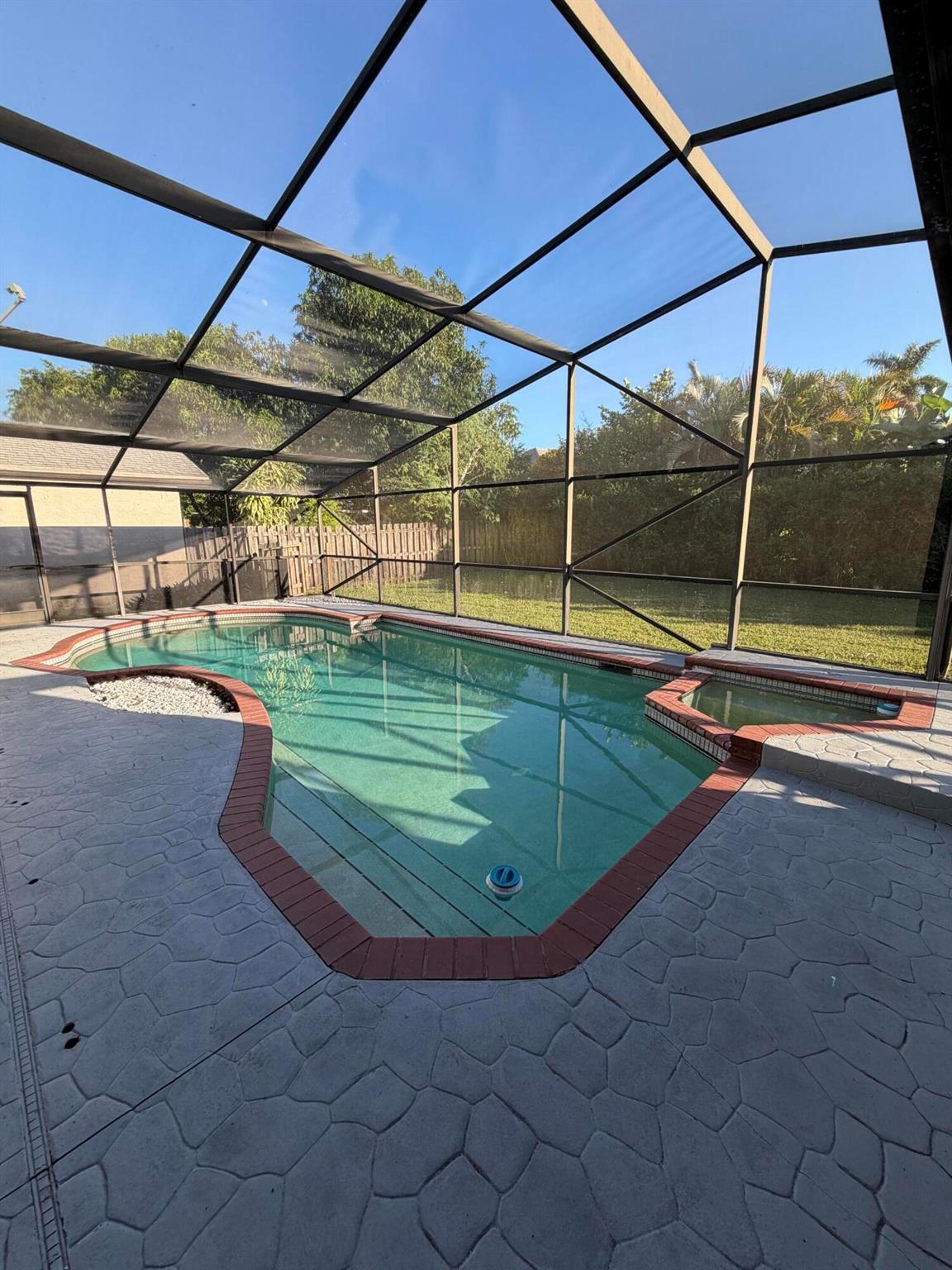 COUNTRY LANDING SEC 1 - Residential Lease