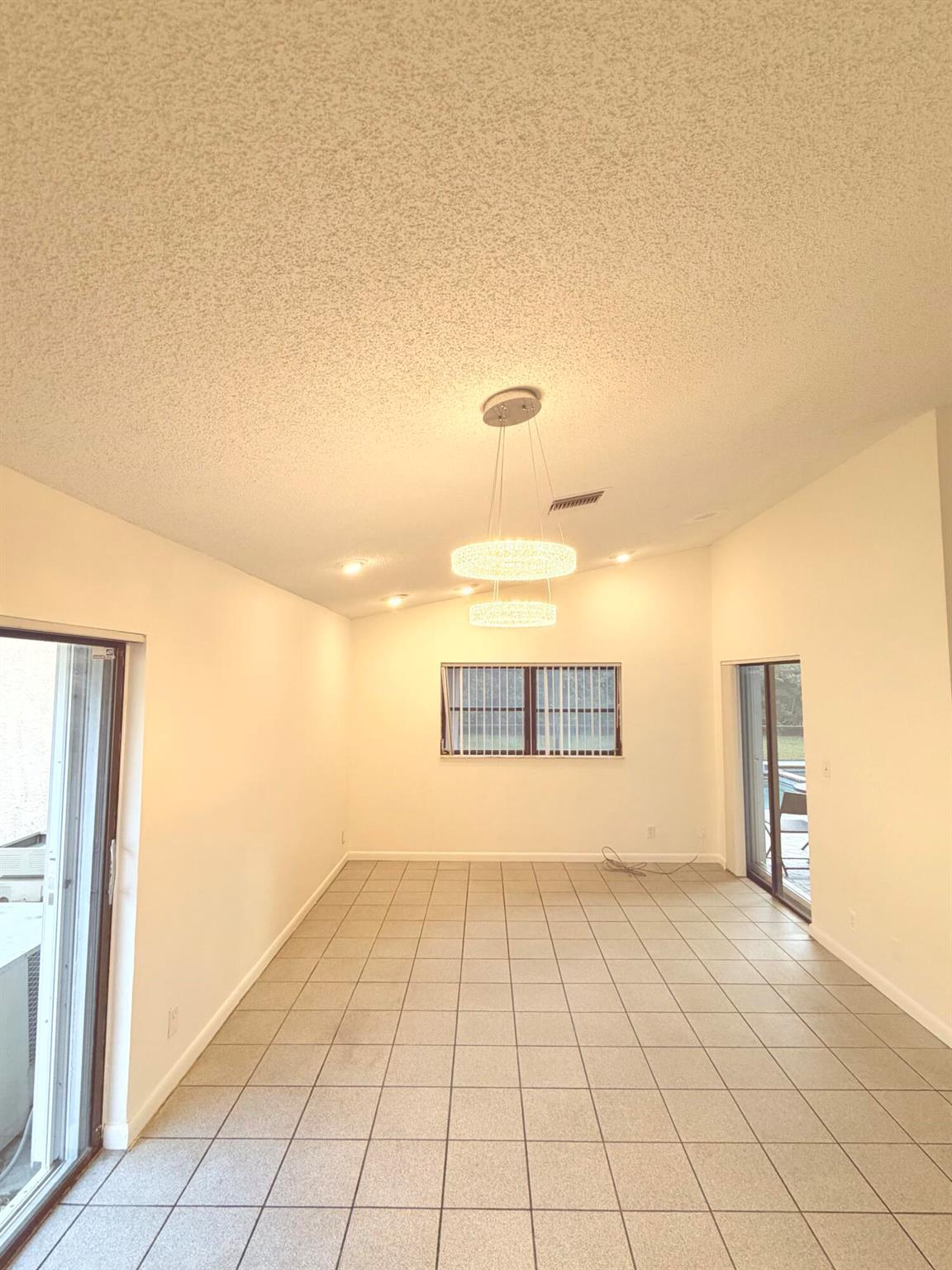 COUNTRY LANDING SEC 1 - Residential Lease