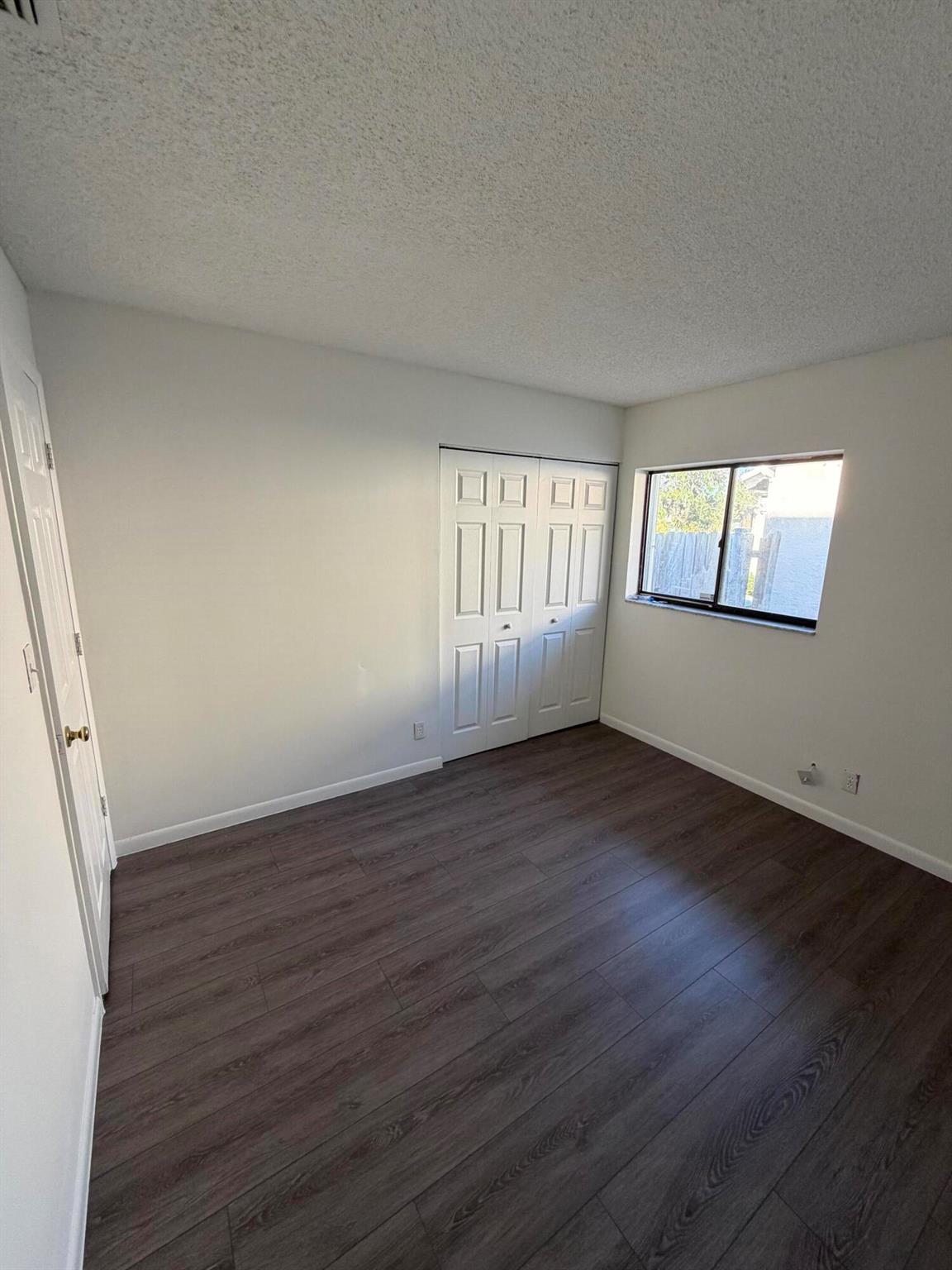 COUNTRY LANDING SEC 1 - Residential Lease