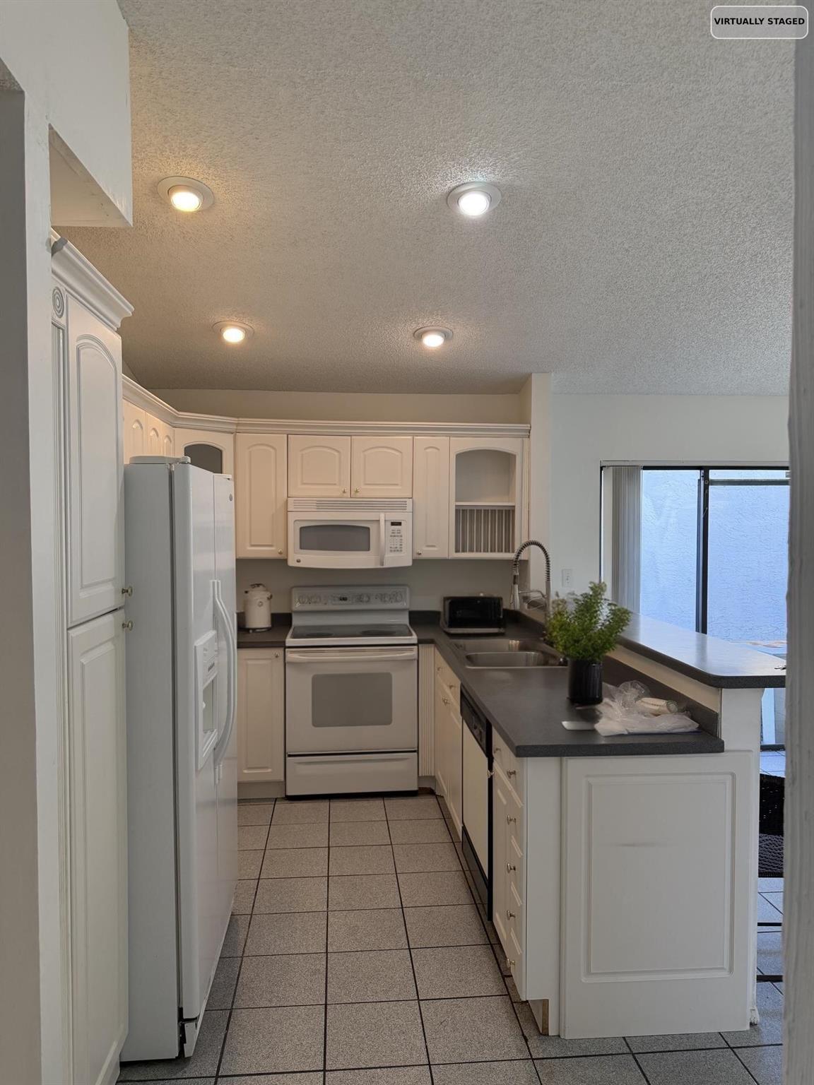 COUNTRY LANDING SEC 1 - Residential Lease